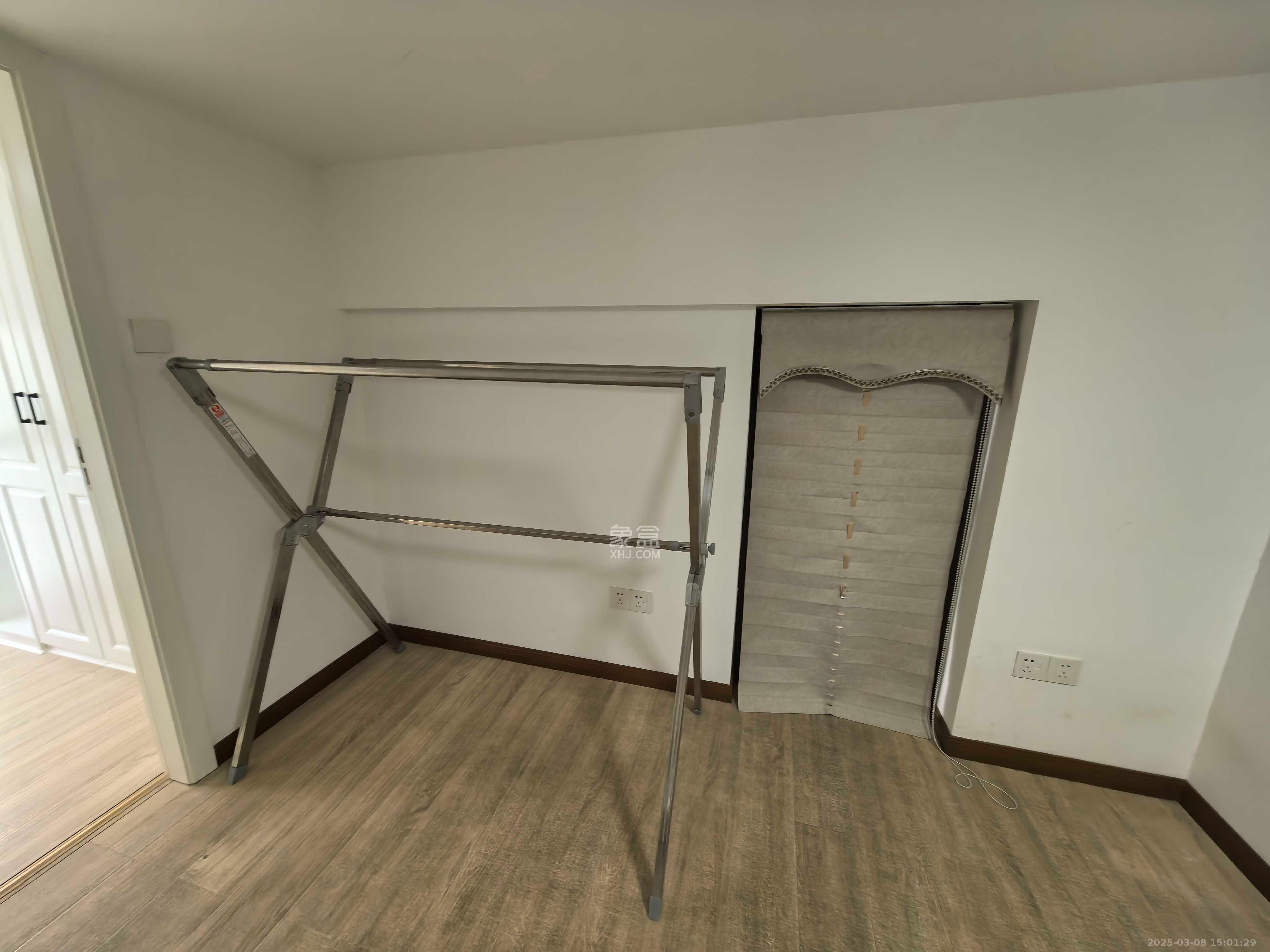 达美溪湖湾  2室2厅1卫    3600.0元/月 达美溪湖湾  2室2厅1卫    3600.0元/月室内图