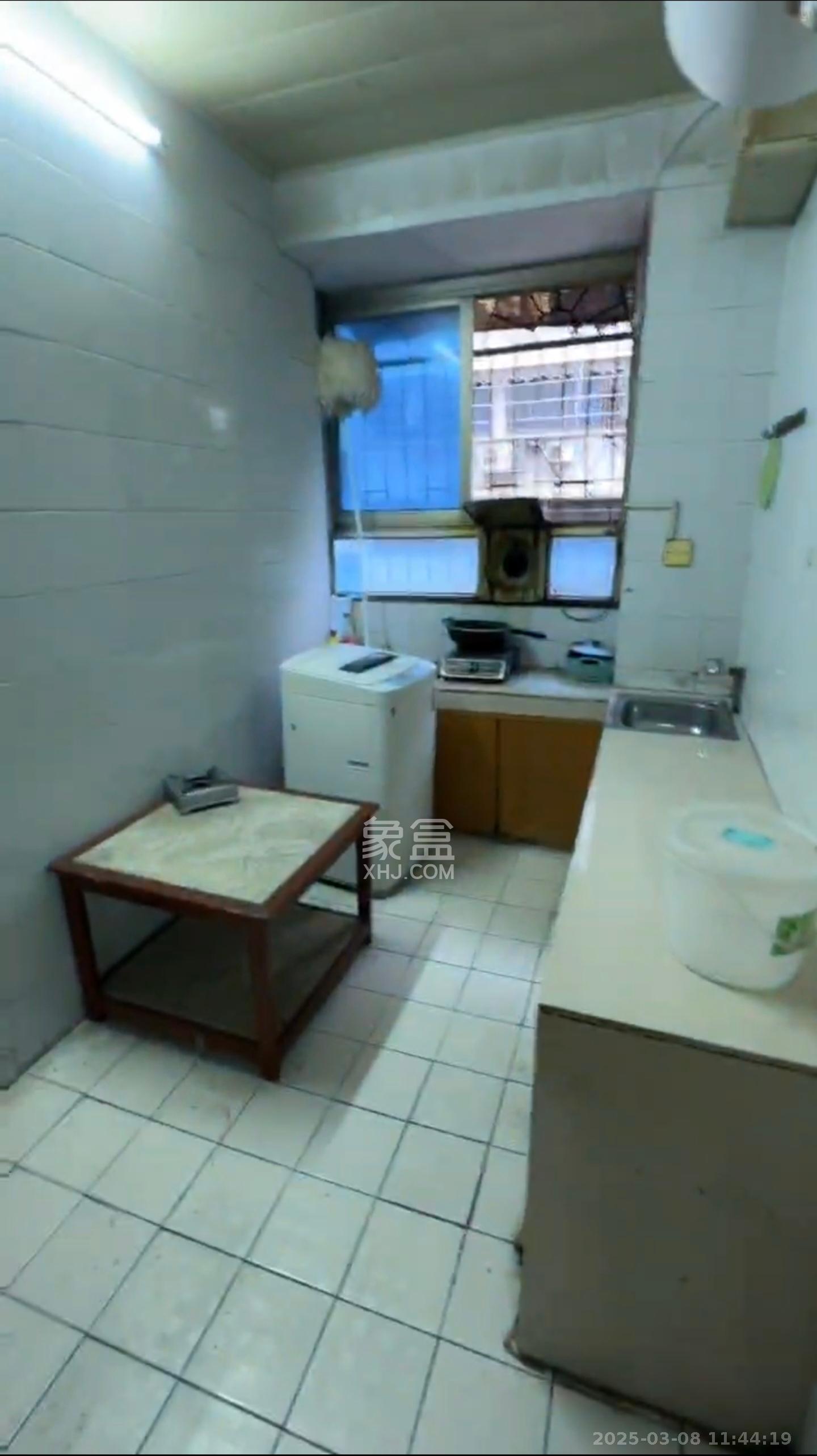 欣欣新村 3室2厅2卫 2000.0元/月 欣欣新村 3室2厅2卫 2000.0元/月室内图