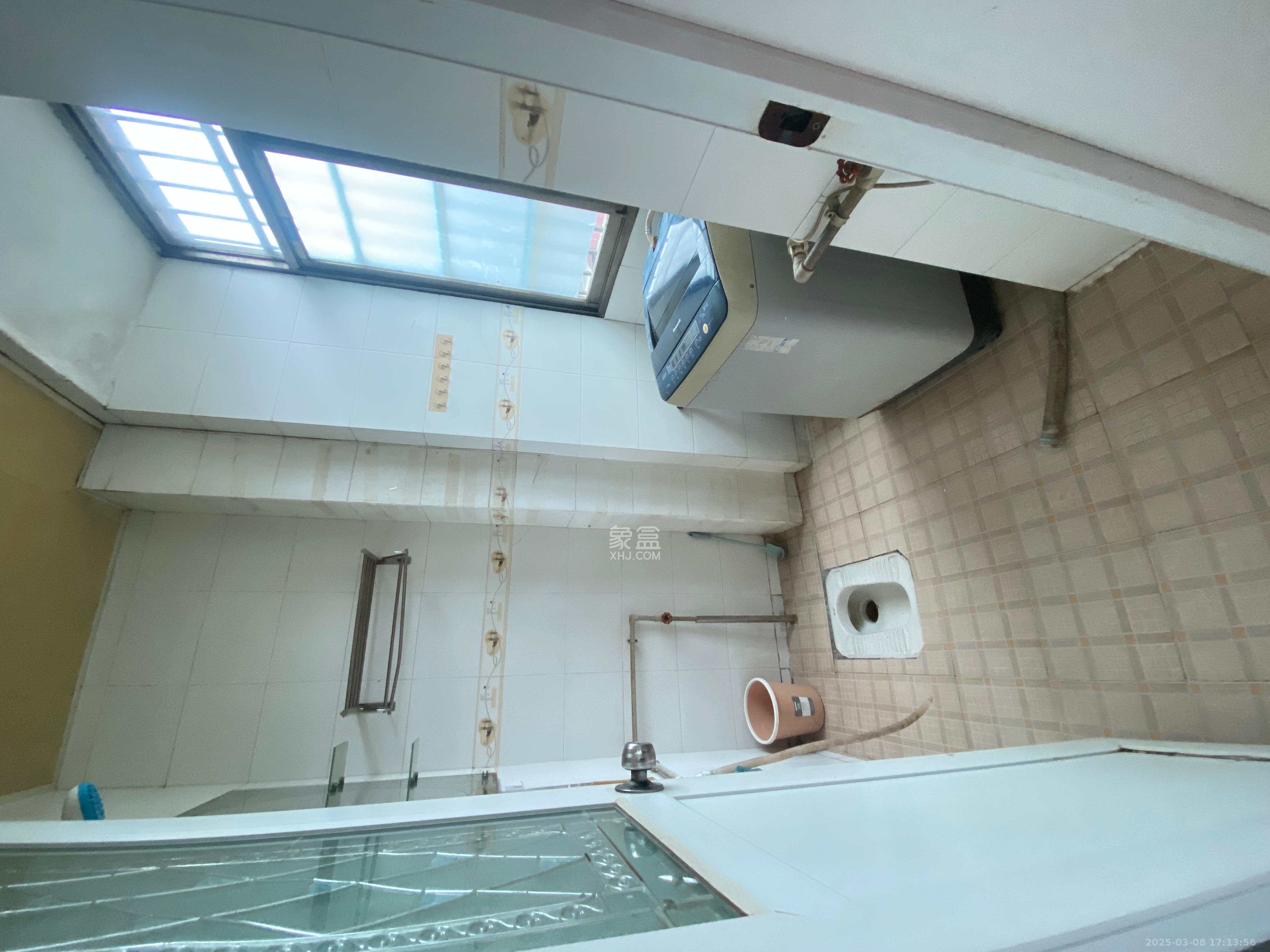 泉塘小区  2室2厅1卫    1300.0元/月 泉塘小区  2室2厅1卫    1300.0元/月室内图