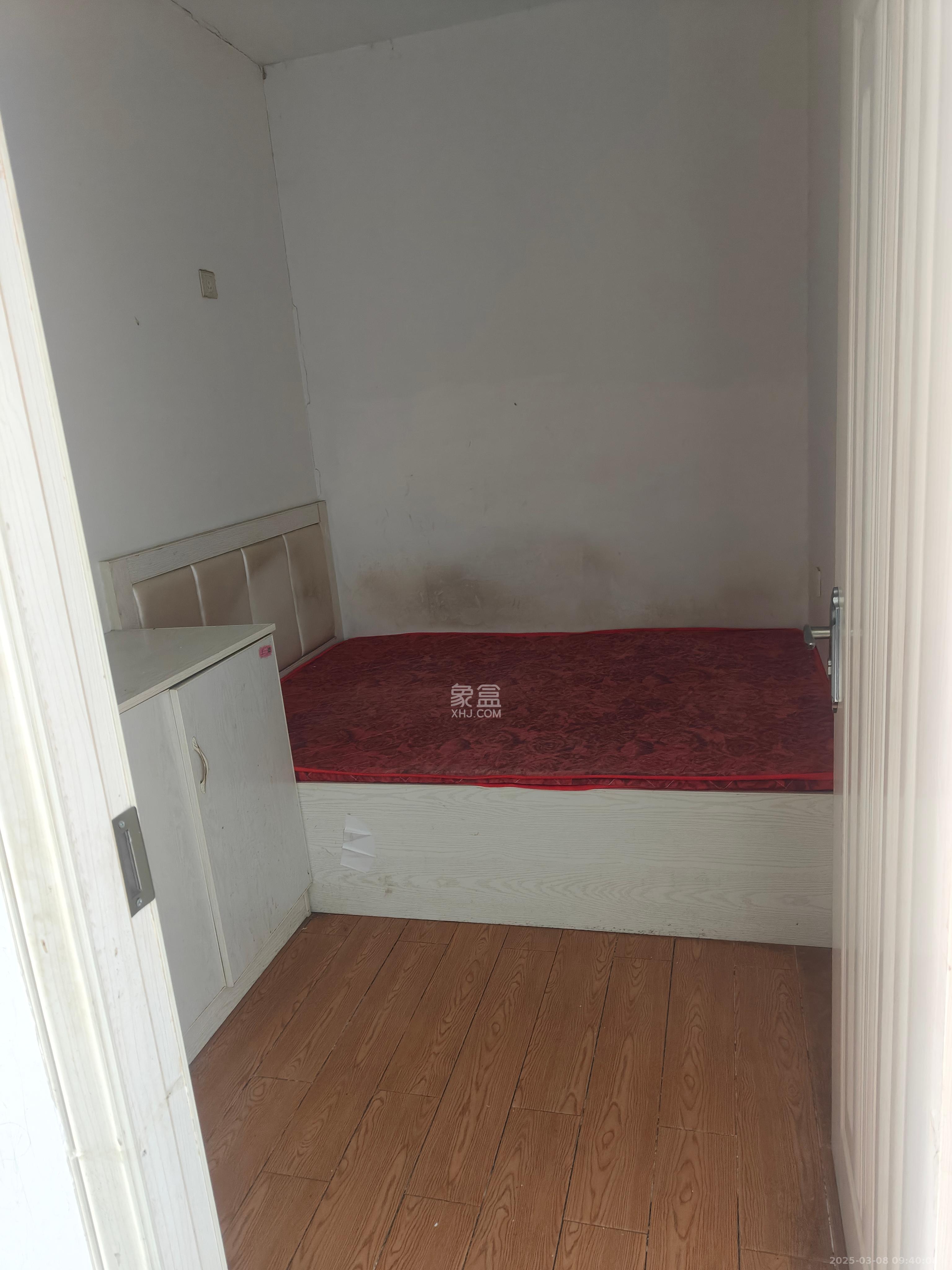 蝴蝶谷 1室1厅1卫 1200.0元/月 蝴蝶谷 1室1厅1卫 1200.0元/月室内图