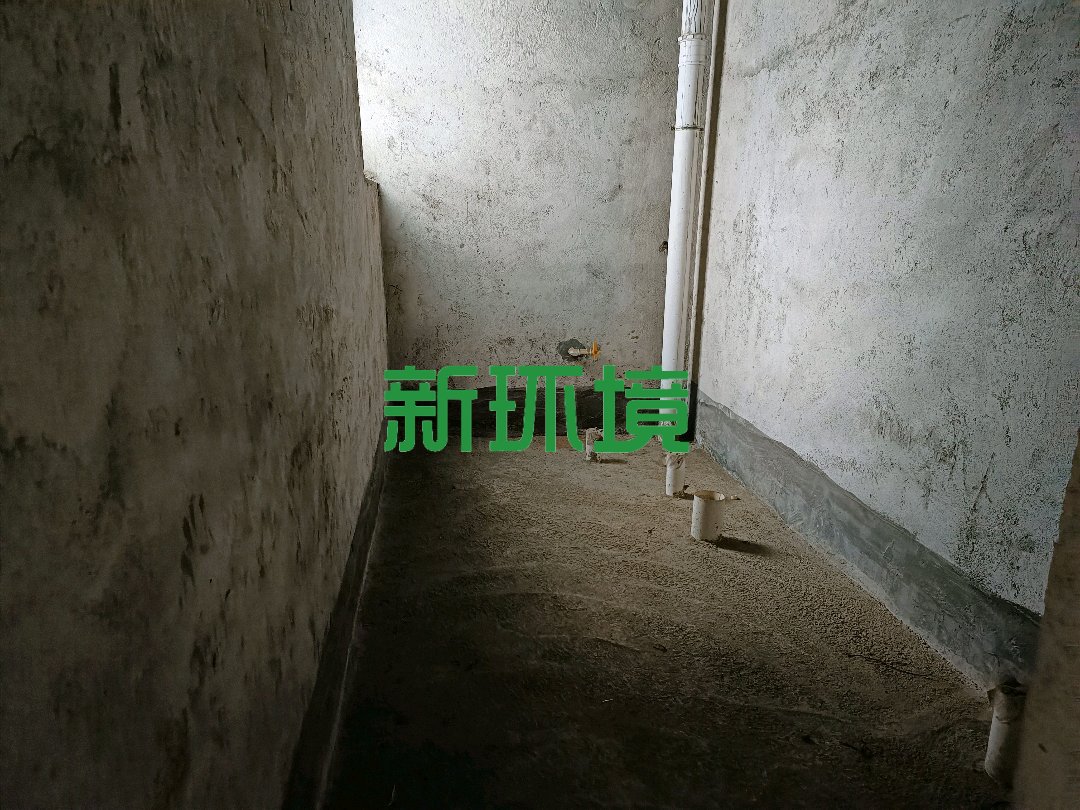 幸福阳光小区  3室2厅2卫   48.00万客厅