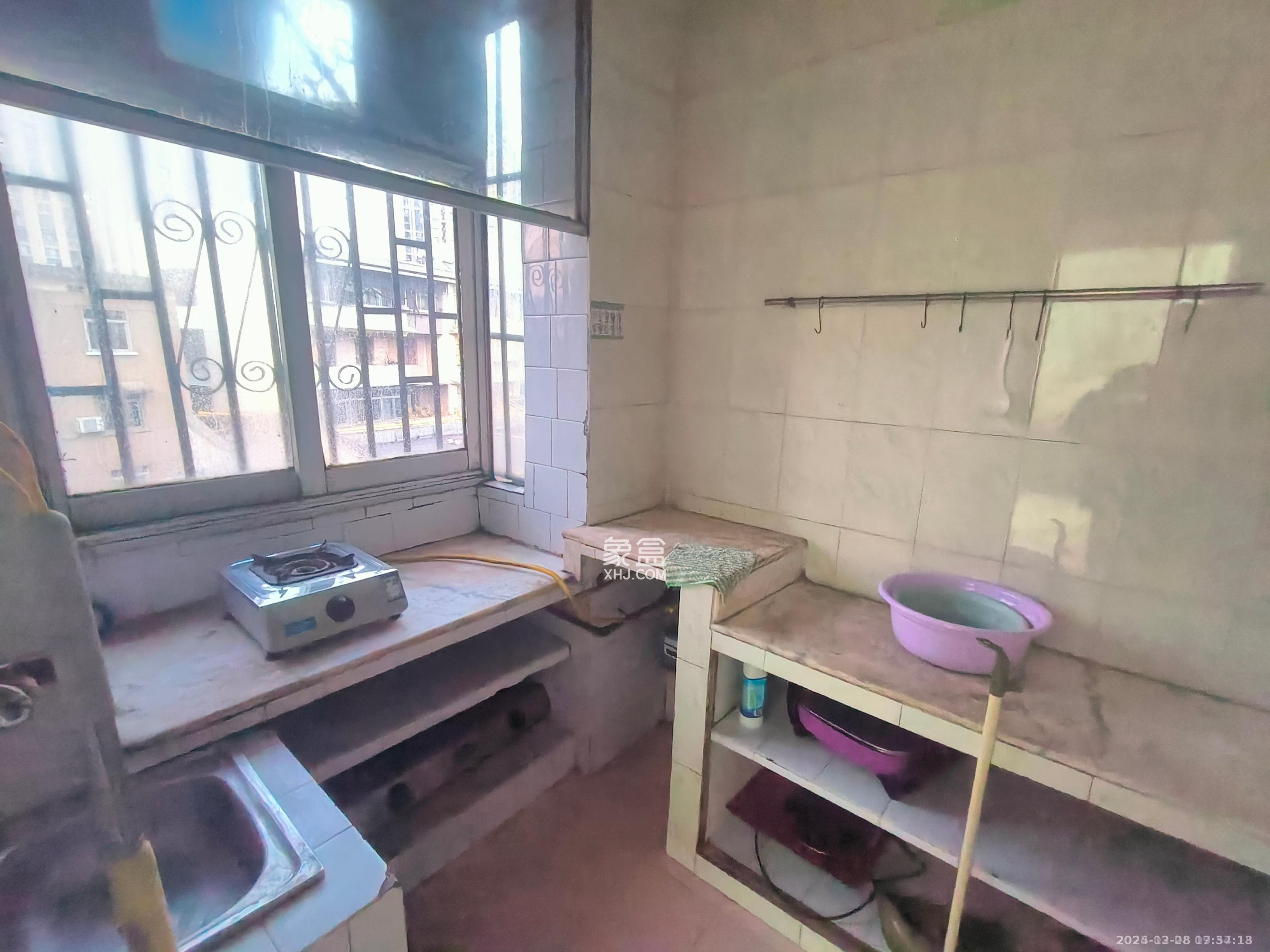 西园北里小区 3室2厅1卫 2000.0元/月 西园北里小区 3室2厅1卫 2000.0元/月室内图