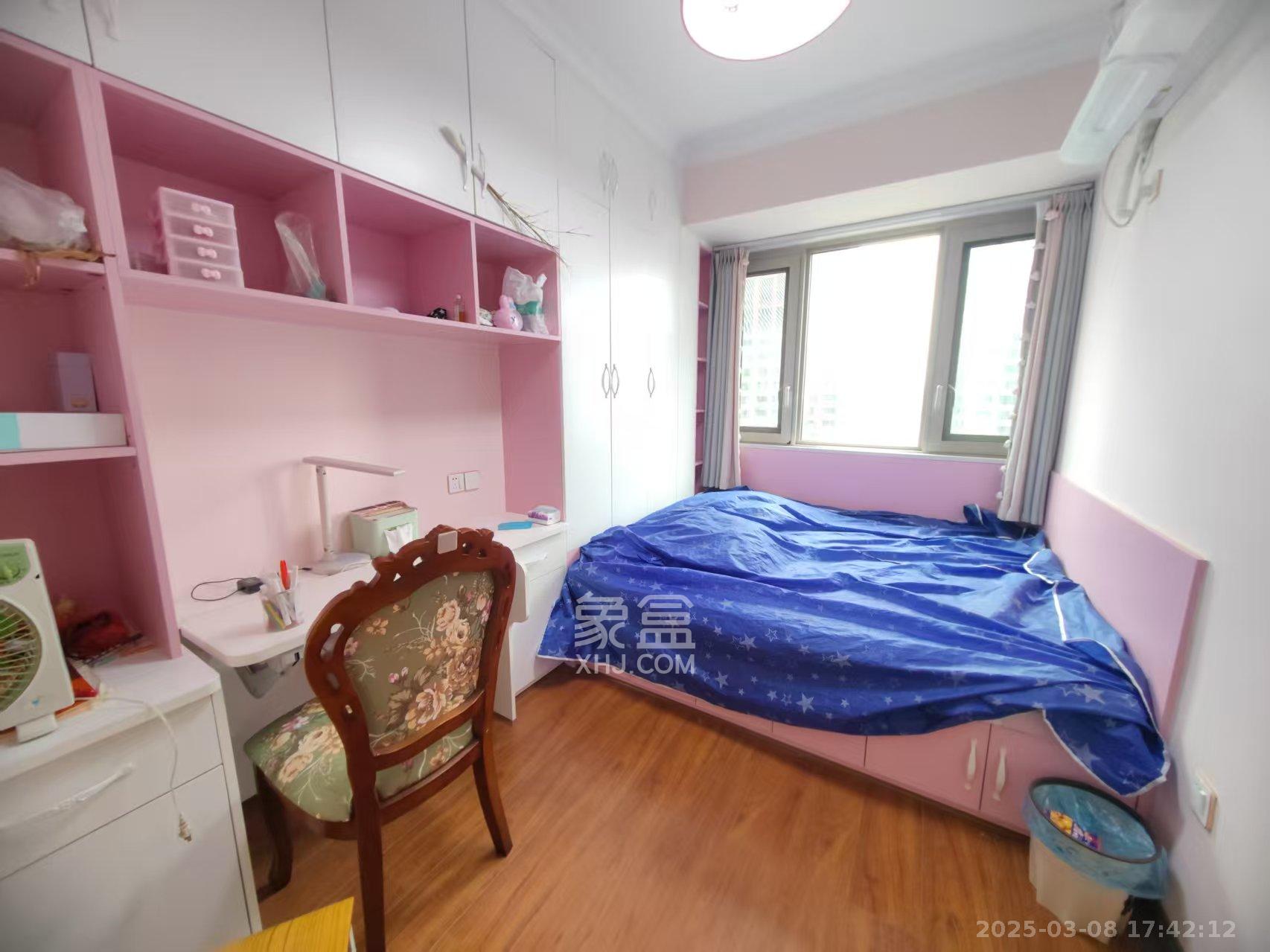 长房上层国际 3室2厅2卫 2600.0元/月 长房上层国际 3室2厅2卫 2600.0元/月室内图