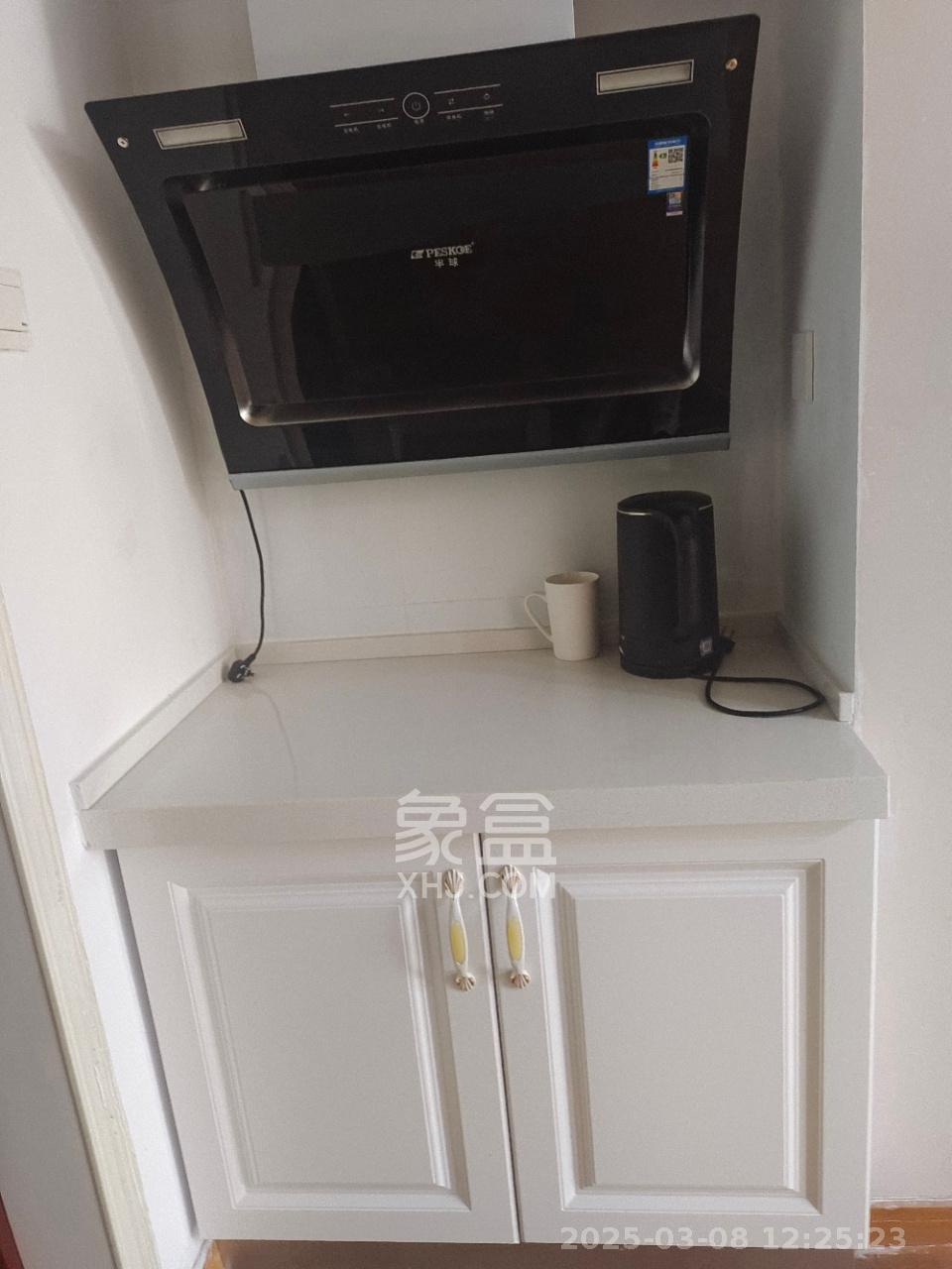 和府 1室1厅1卫 1800.0元/月 和府 1室1厅1卫 1800.0元/月室内图