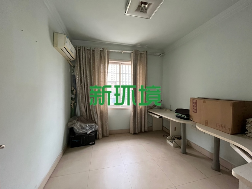 幸福阳光小区 3室2厅2卫 52.8万 幸福阳光小区 3室2厅2卫 52.8万客厅