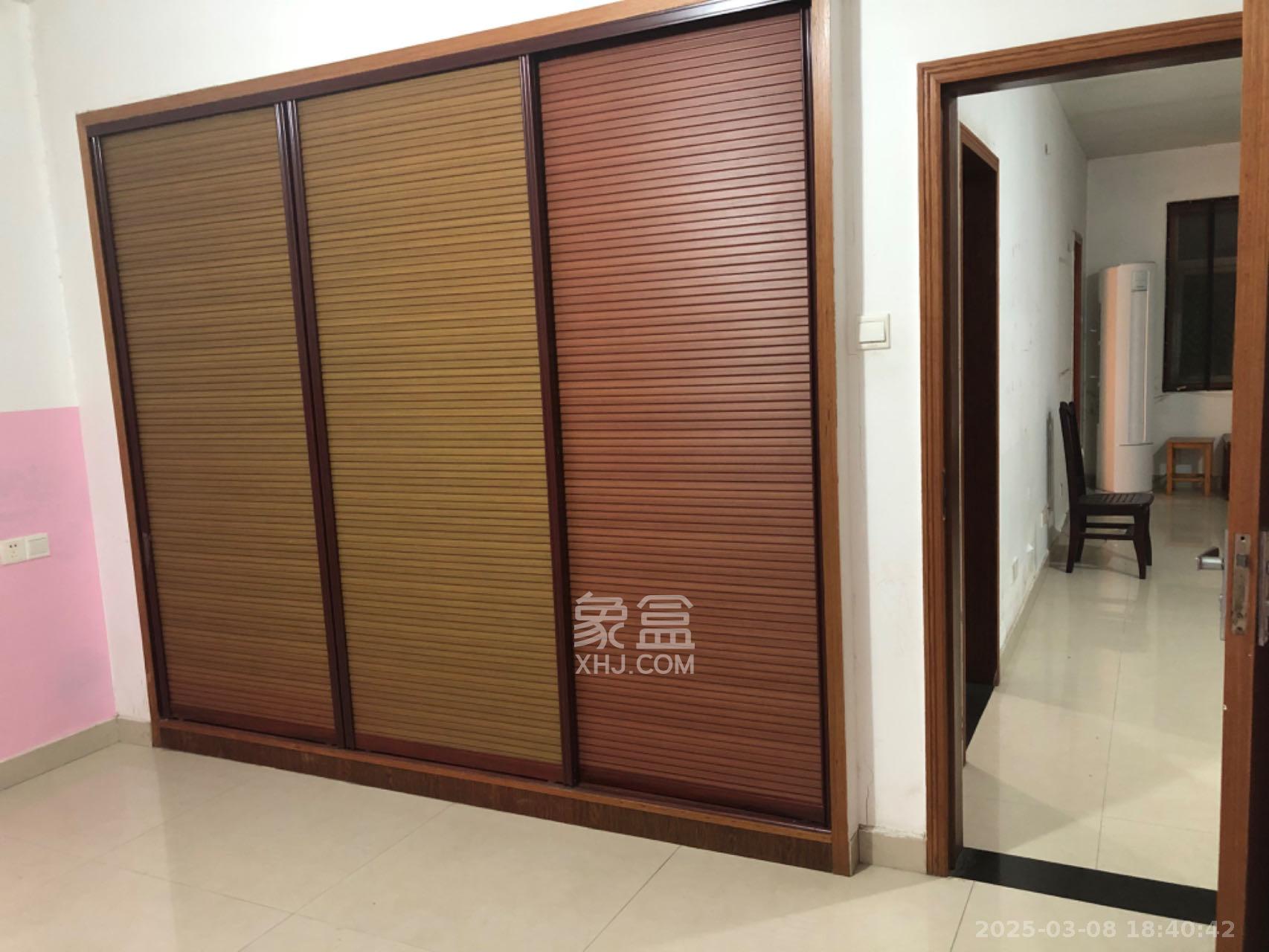 申奥美域  3室2厅1卫   2000.00元/月室内图