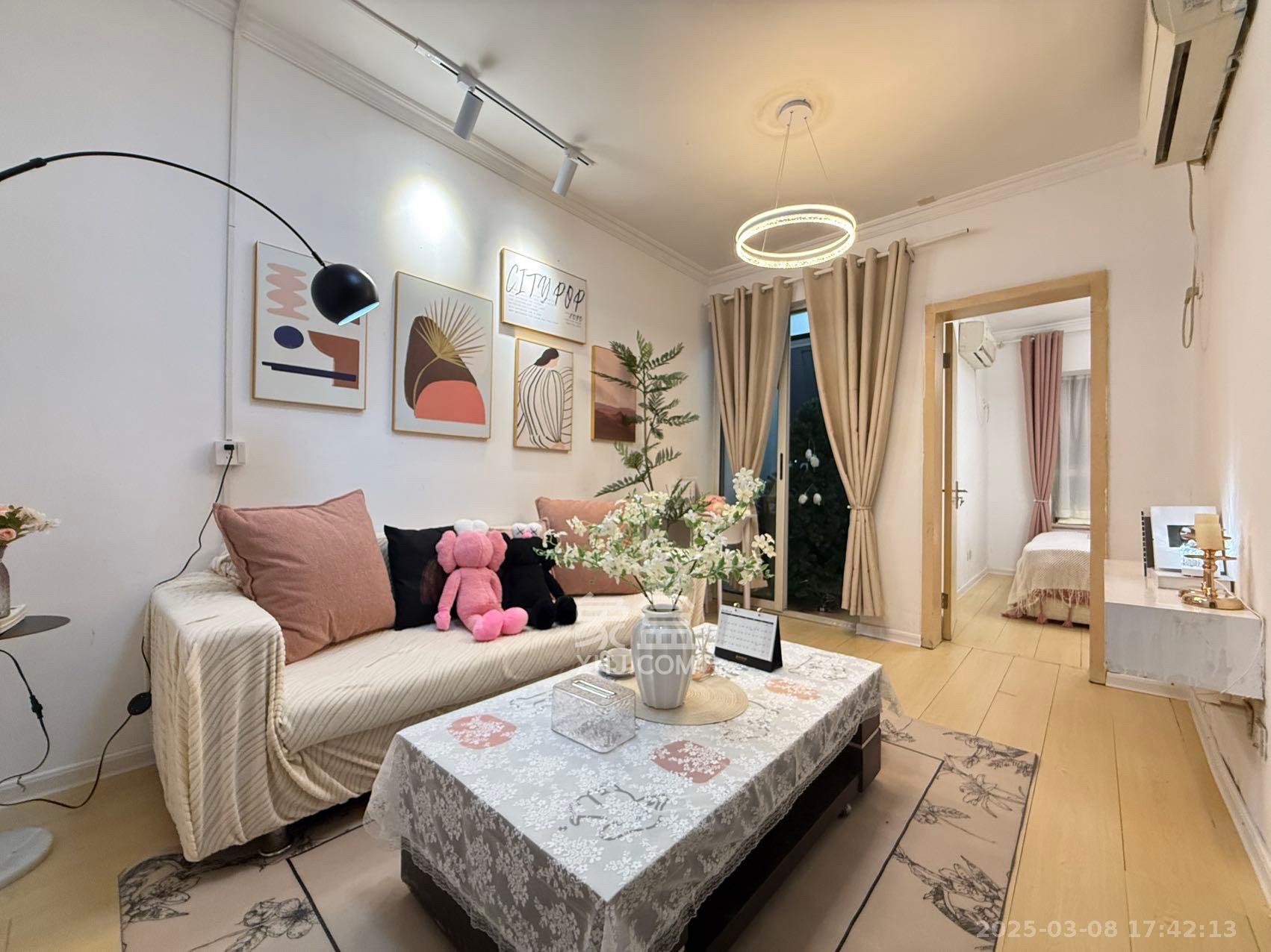 白沙晶城  1室1厅1卫    2580.0元/月