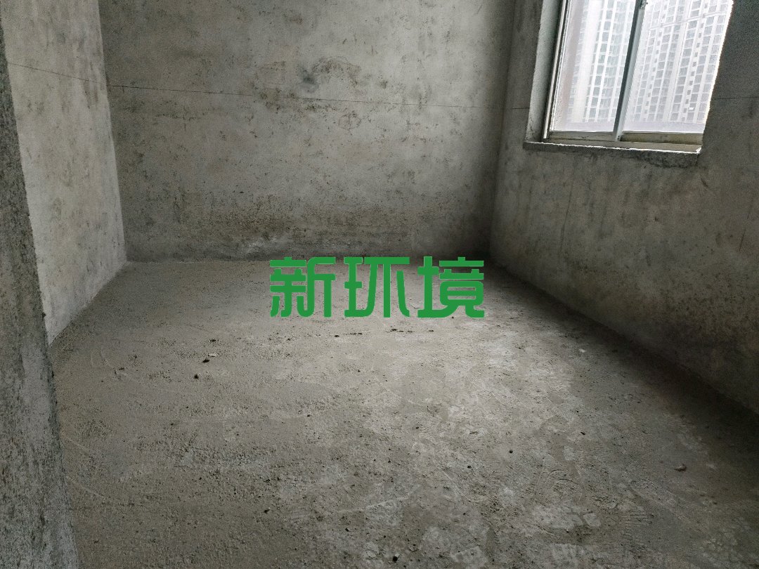 幸福阳光小区  3室2厅2卫   48.00万客厅