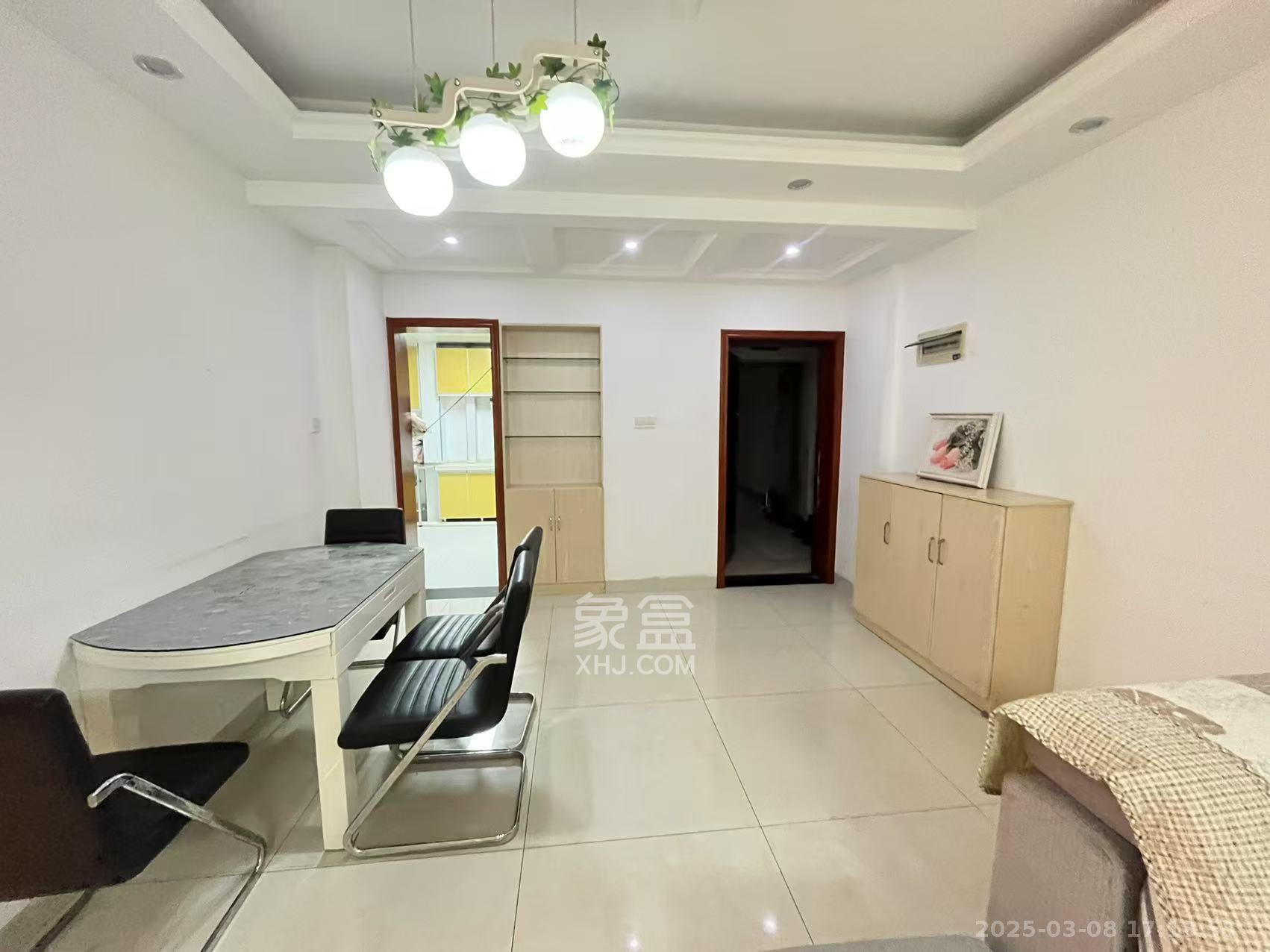 南郡明珠 2室2厅1卫 1400.0元/月 南郡明珠 2室2厅1卫 1400.0元/月室内图