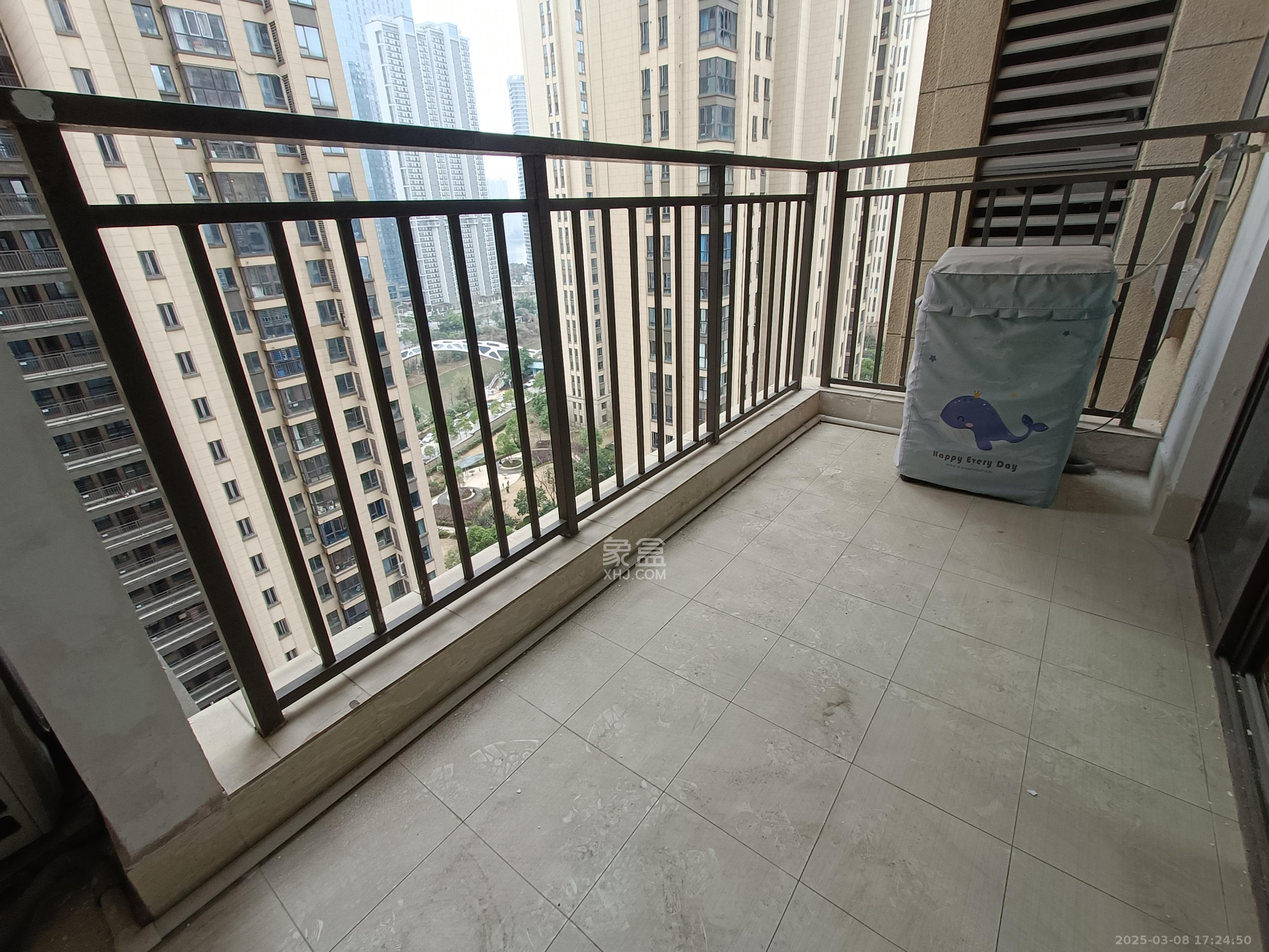 梅溪湖金茂悦(金悦雅苑) 4室2厅1卫 4000.0元/月 梅溪湖金茂悦(金悦雅苑) 4室2厅1卫 4000.0元/月室内图