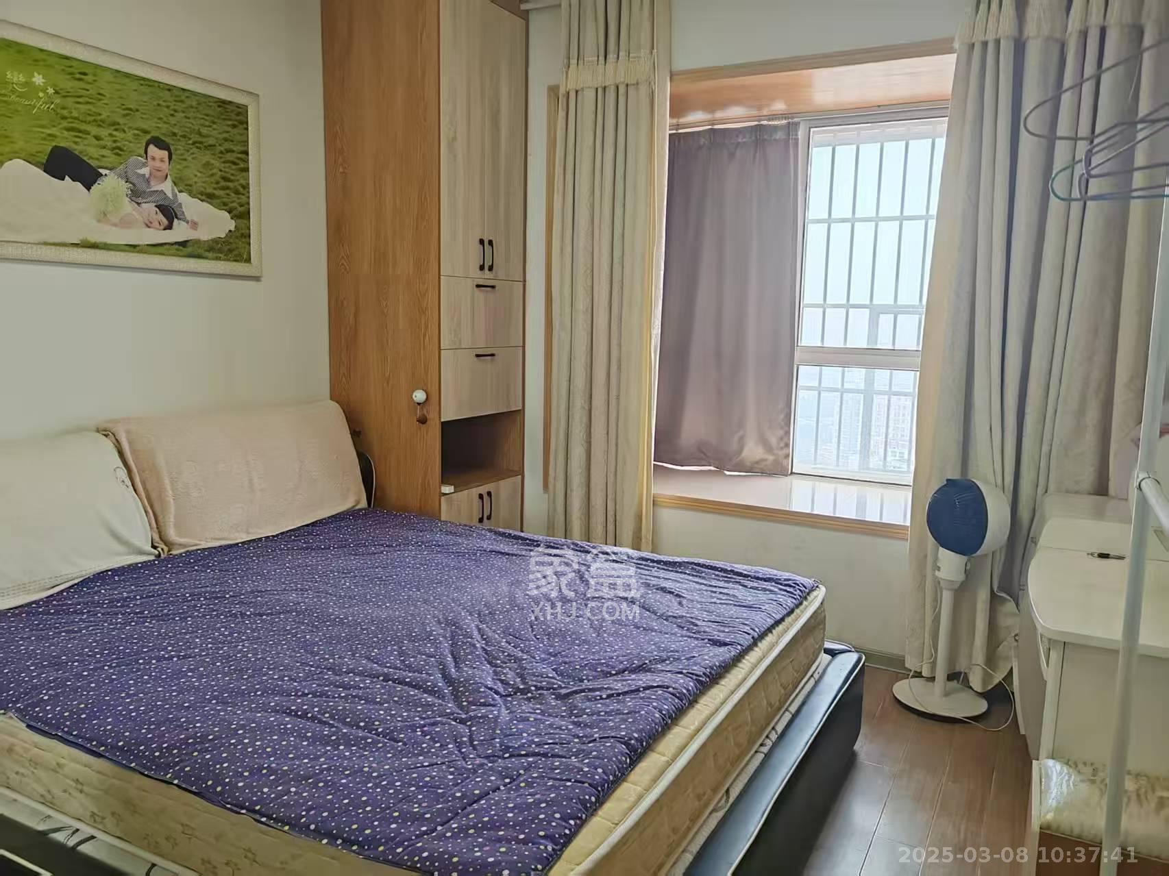 紫晶城 3室2厅1卫 1800.0元/月 紫晶城 3室2厅1卫 1800.0元/月室内图