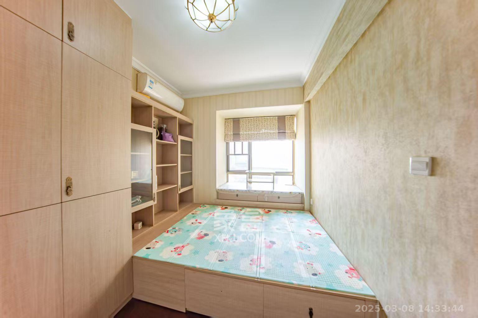 江山帝景雅典  3室2厅1卫   2600.00元/月室内图