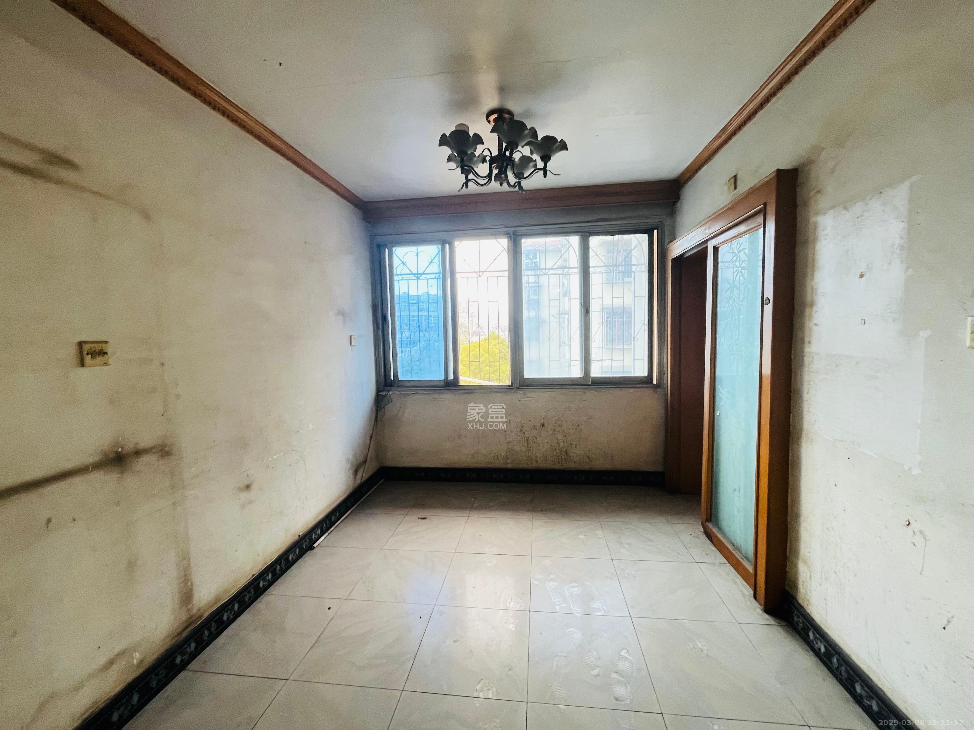 南大桥安居城(百姓市场) 3室2厅1卫 1600.0元/月 南大桥安居城(百姓市场) 3室2厅1卫 1600.0元/月室内图