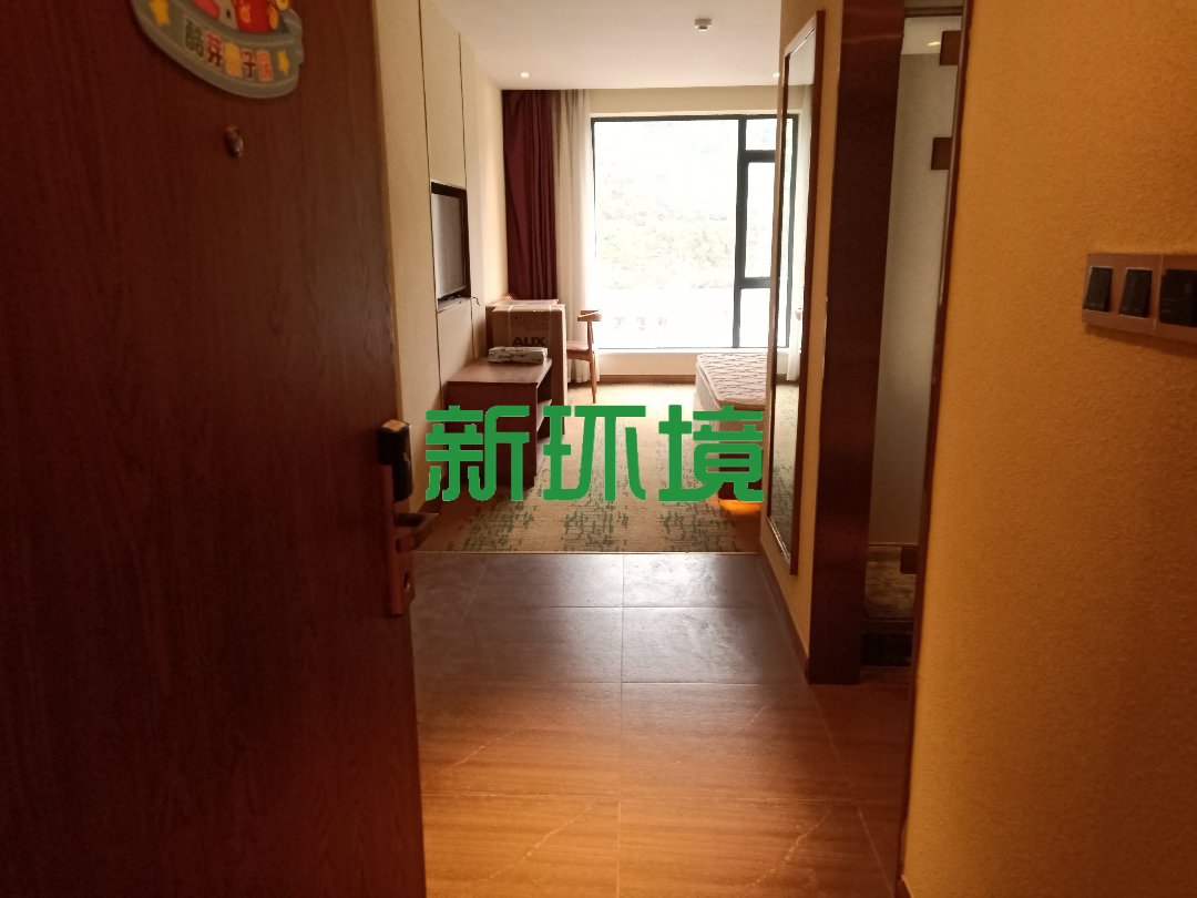 龙翔国际  1室0厅0卫   26.80万客厅