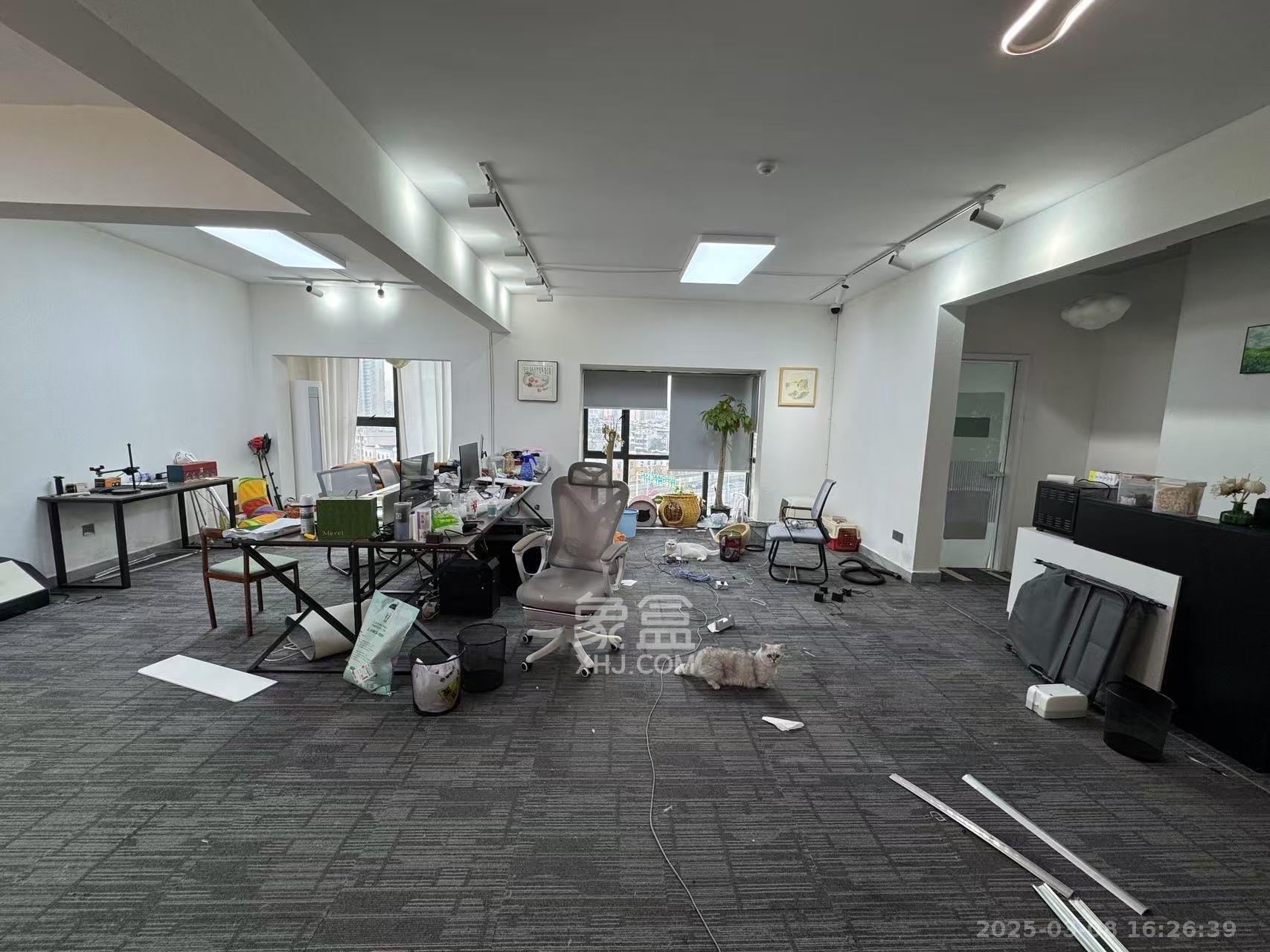 建安新商汇  1室1厅1卫   3600.00元/月室内图