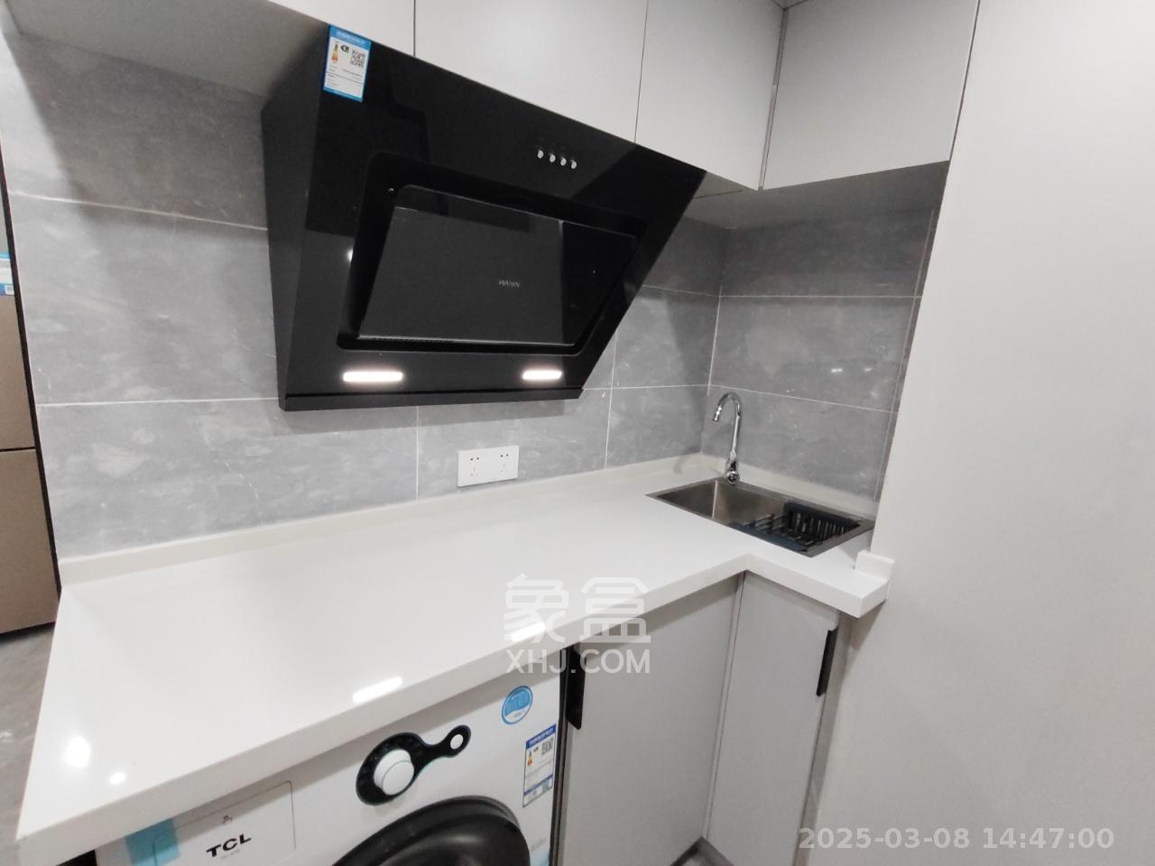 力高凤凰新天  2室1厅1卫   3200.00元/月室内图
