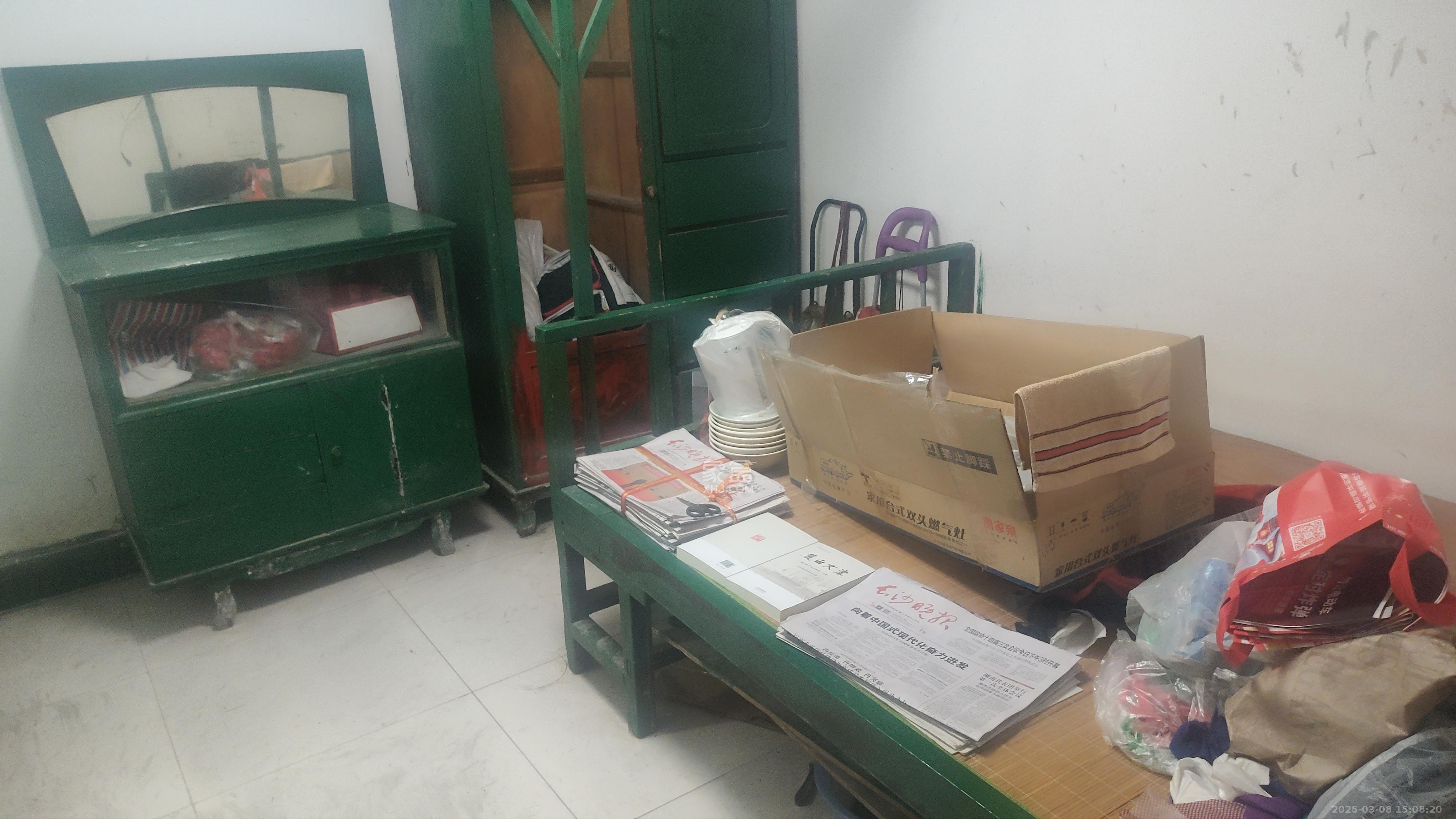 长华小区 1室0厅1卫 500.0元/月 长华小区 1室0厅1卫 500.0元/月室内图