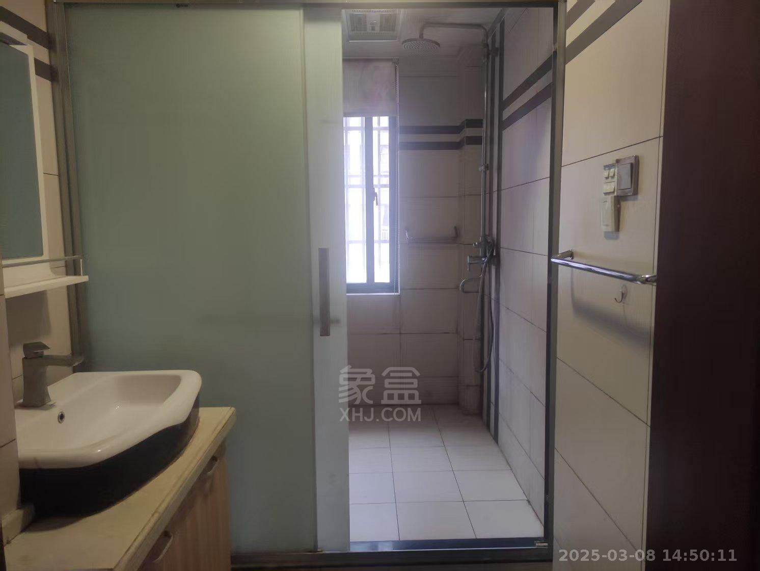 尚格名城香榭丽舍 3室2厅1卫 1800.0元/月 尚格名城香榭丽舍 3室2厅1卫 1800.0元/月室内图