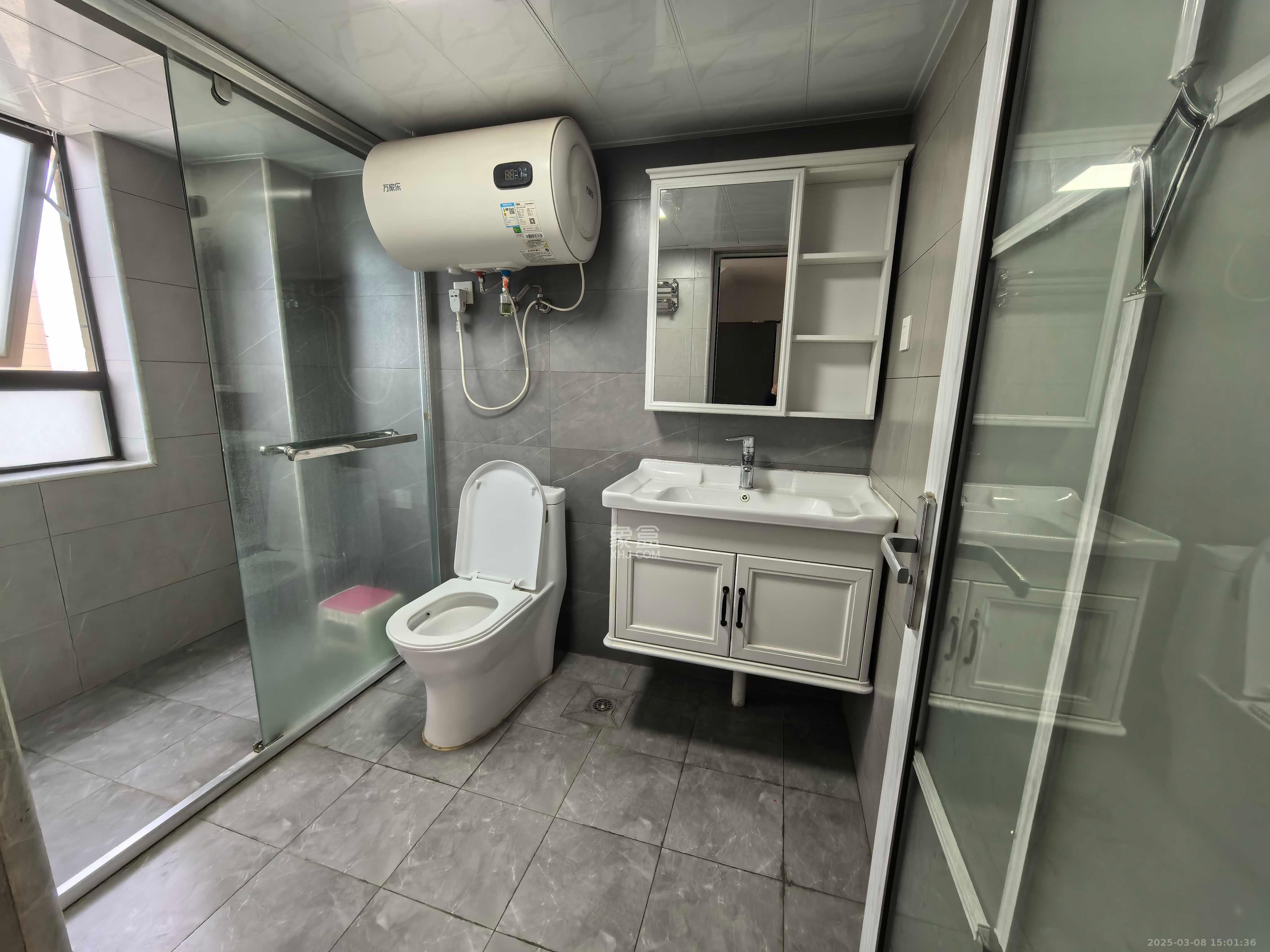 达美溪湖湾  2室2厅1卫    3600.0元/月 达美溪湖湾  2室2厅1卫    3600.0元/月室内图