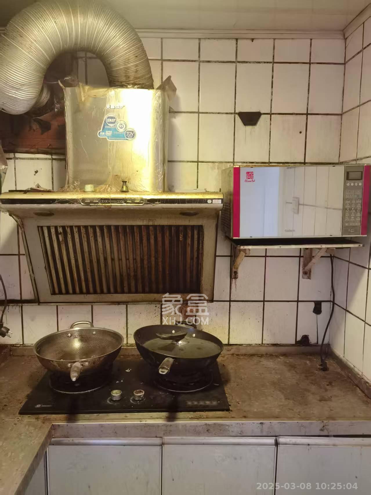 银洲公寓 2室2厅2卫 2000.0元/月 银洲公寓 2室2厅2卫 2000.0元/月室内图