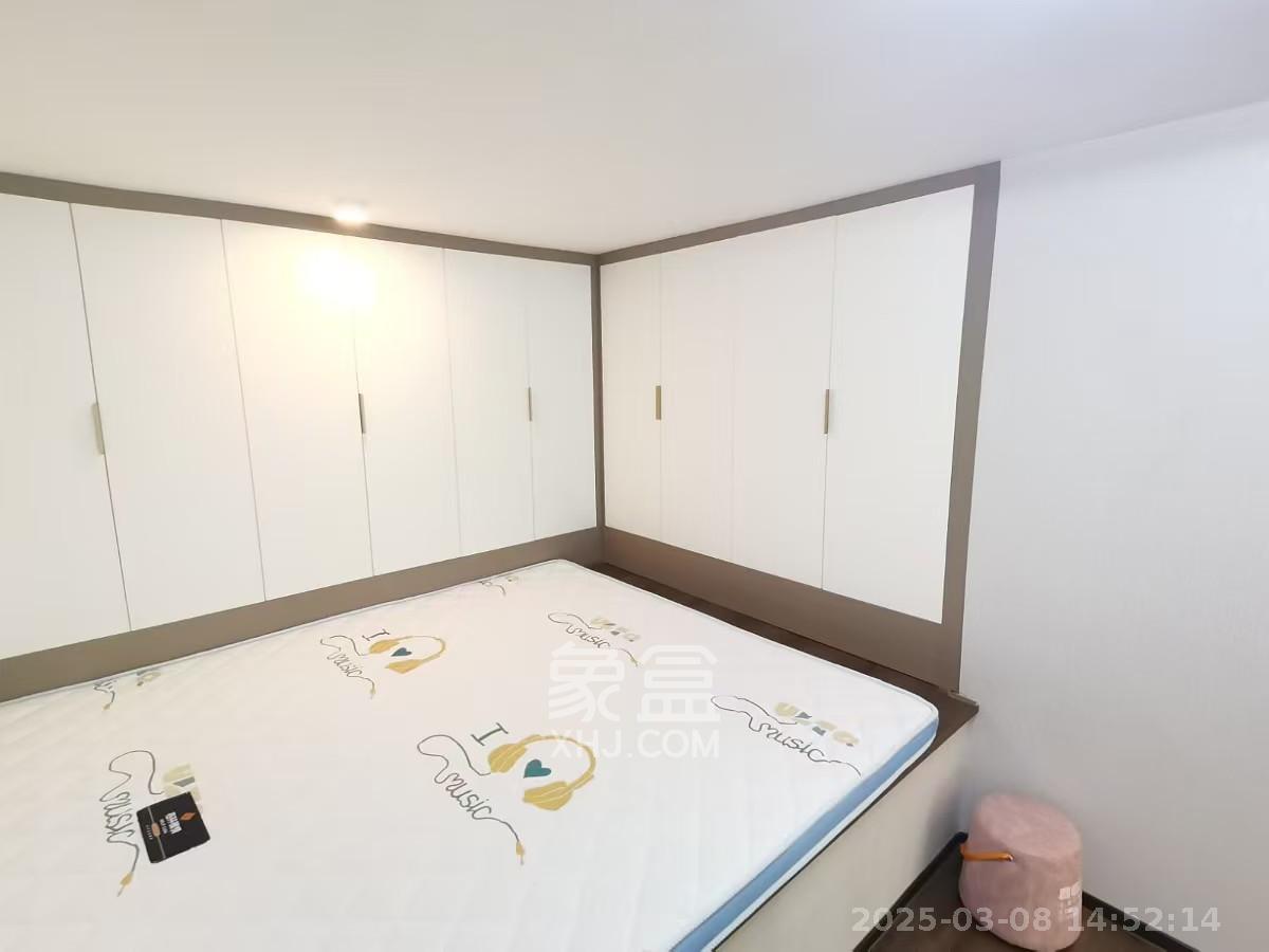 达美寰宇中心 2室2厅1卫 3200.0元/月 达美寰宇中心 2室2厅1卫 3200.0元/月室内图