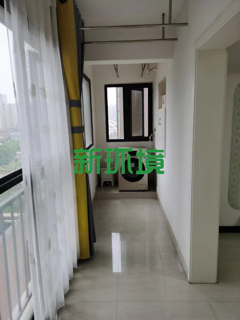 公园世家 3室2厅2卫 2500.0元/月 公园世家 3室2厅2卫 2500.0元/月室内图