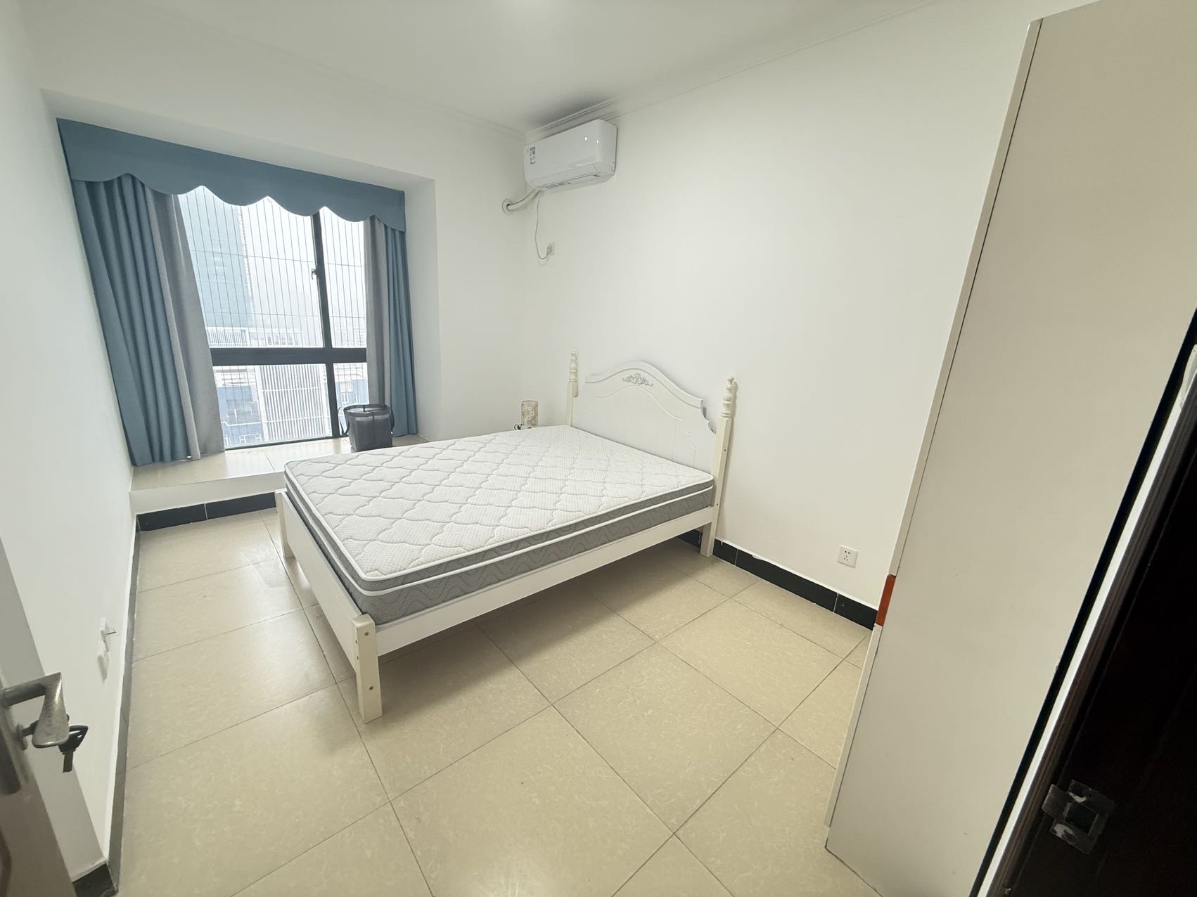 环强御景湾  3室2厅1卫   4300.00元/月室内图