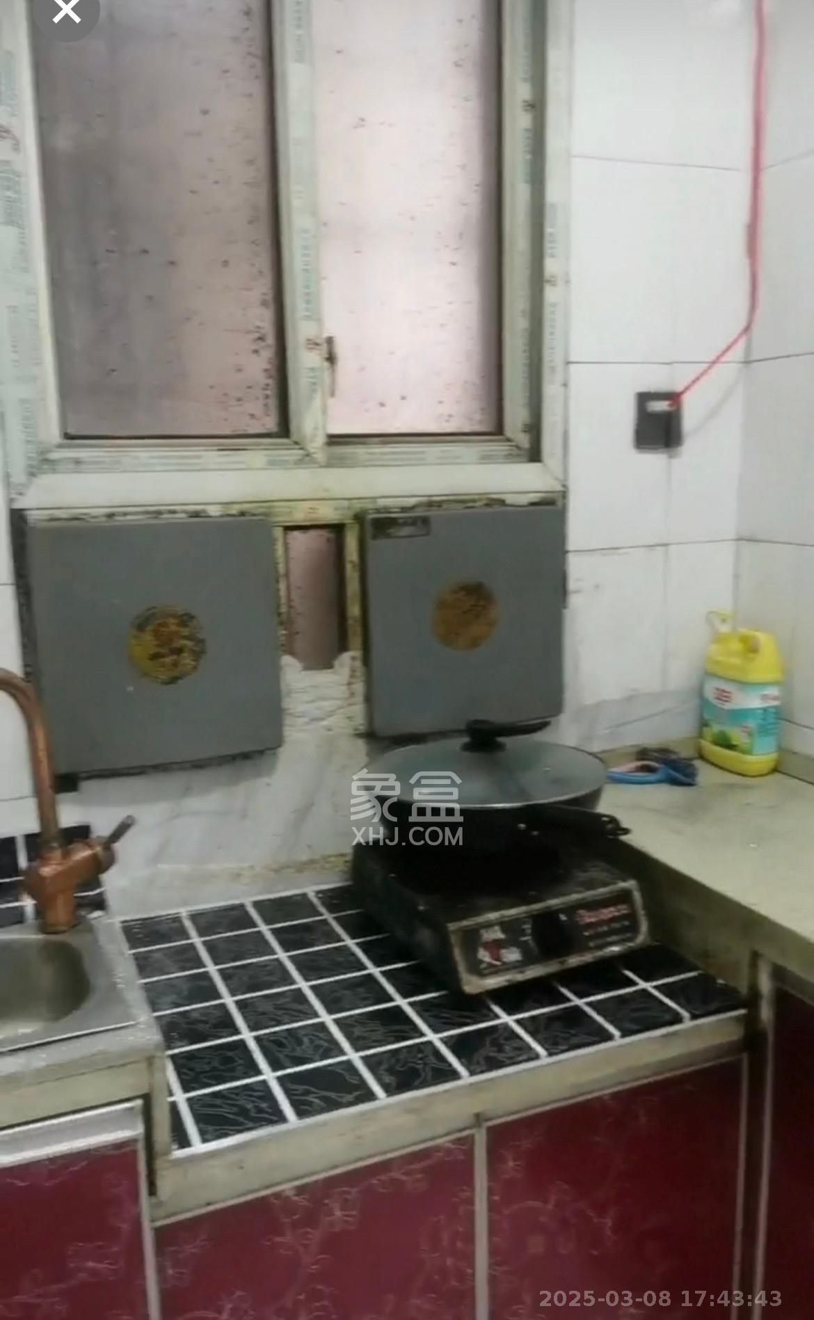 谢家冲 1室0厅0卫 1100.0元/月 谢家冲 1室0厅0卫 1100.0元/月室内图