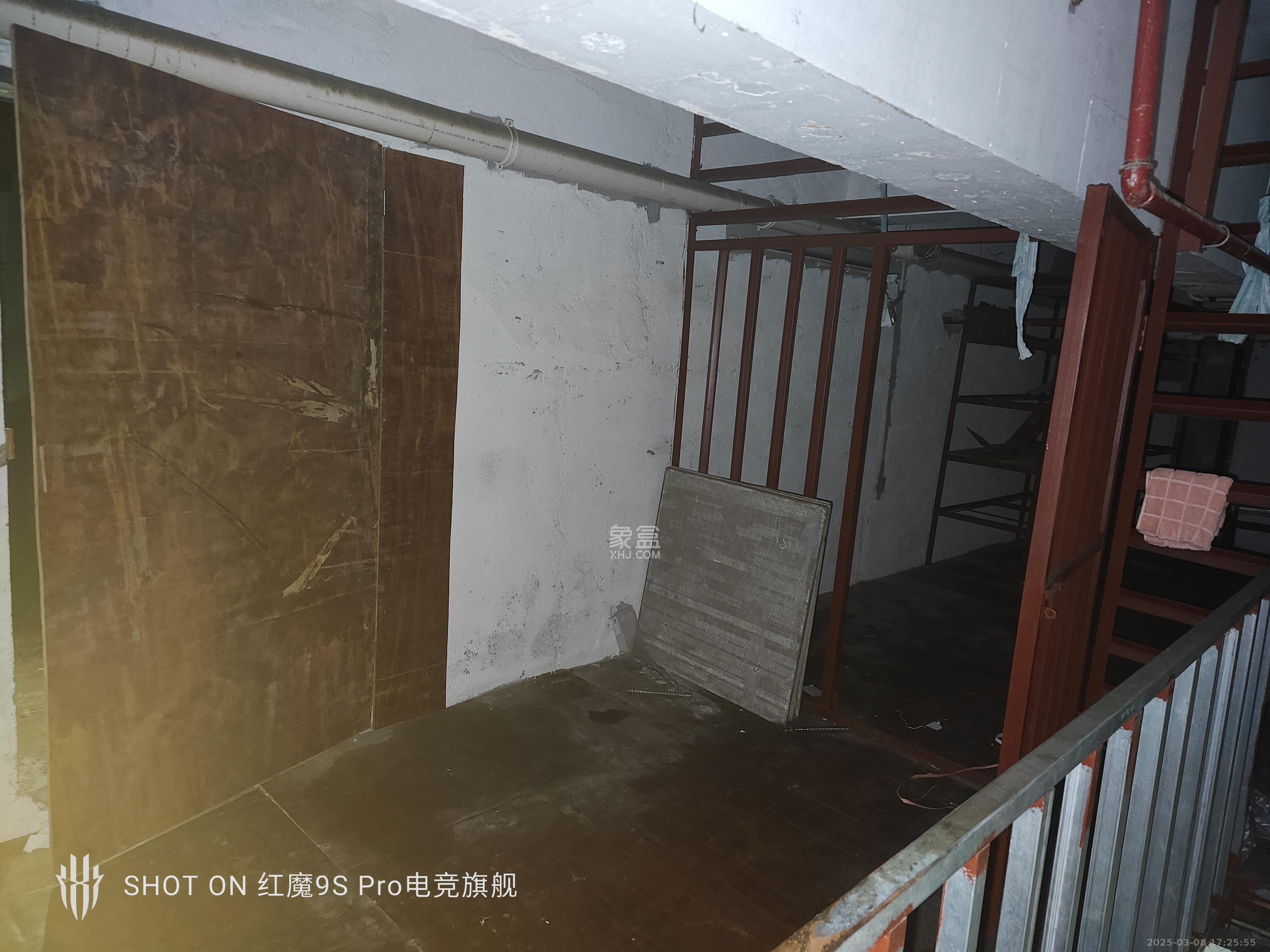 欧莱雅郡   185.0㎡      7000.0元/月室内图