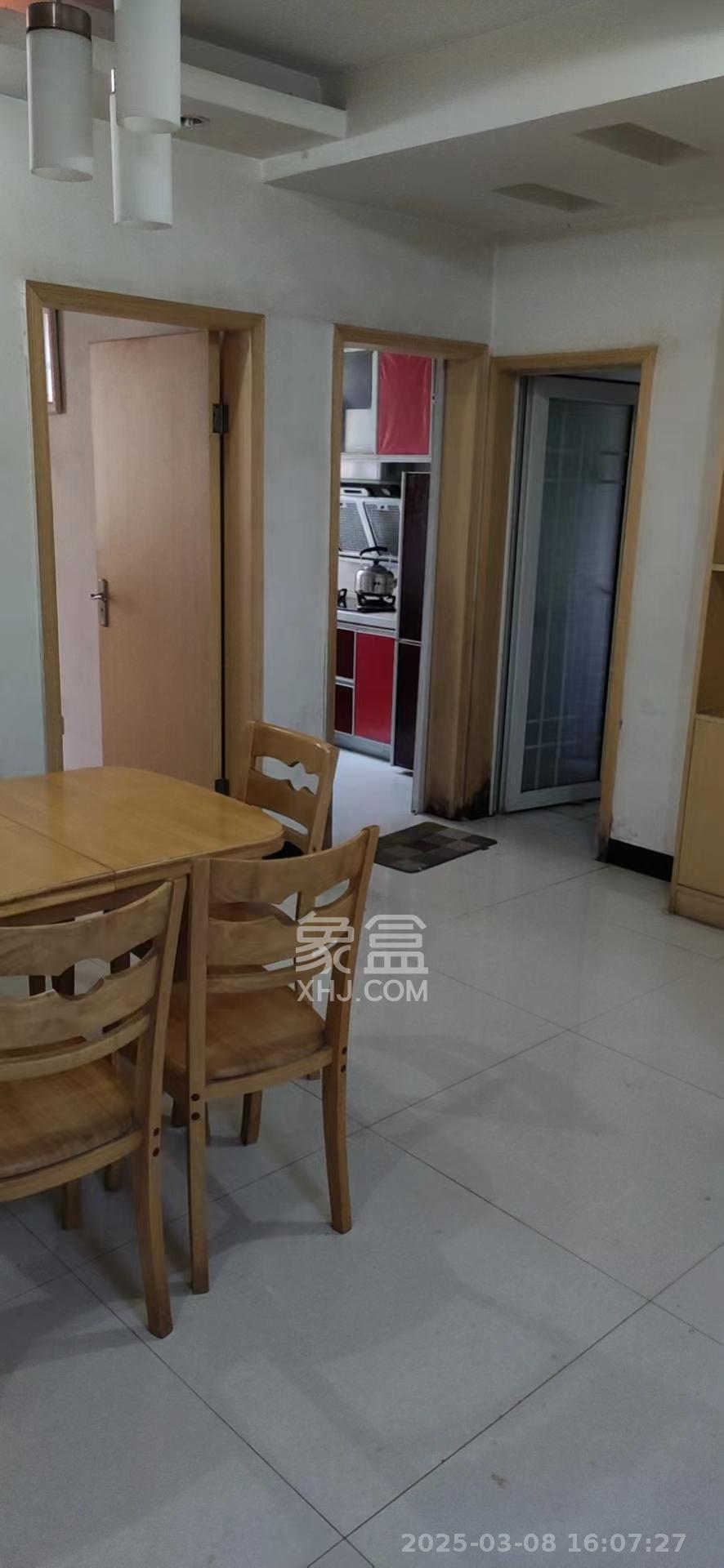 鄱阳小区 2室1厅1卫 1600.0元/月 鄱阳小区 2室1厅1卫 1600.0元/月室内图