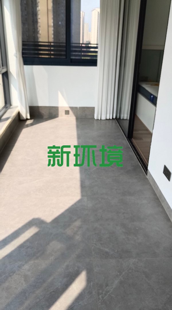 荣盛华府 3室2厅2卫 120.0万 荣盛华府 3室2厅2卫 120.0万客厅