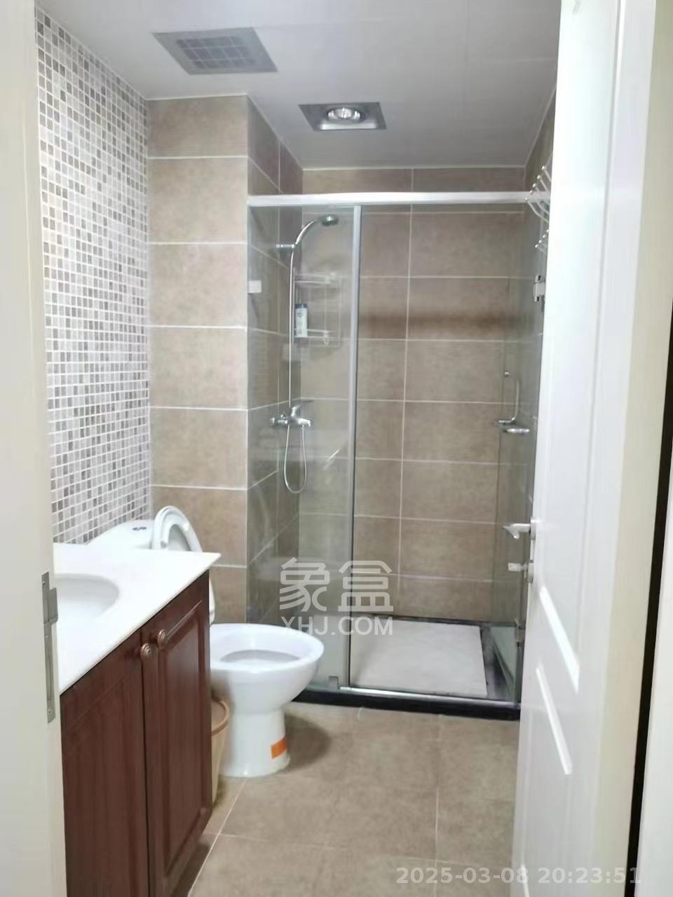 保利城(中航城国际社区、郡原美村) 2室1厅1卫 1800.0元/月 保利城(中航城国际社区、郡原美村) 2室1厅1卫 1800.0元/月室内图