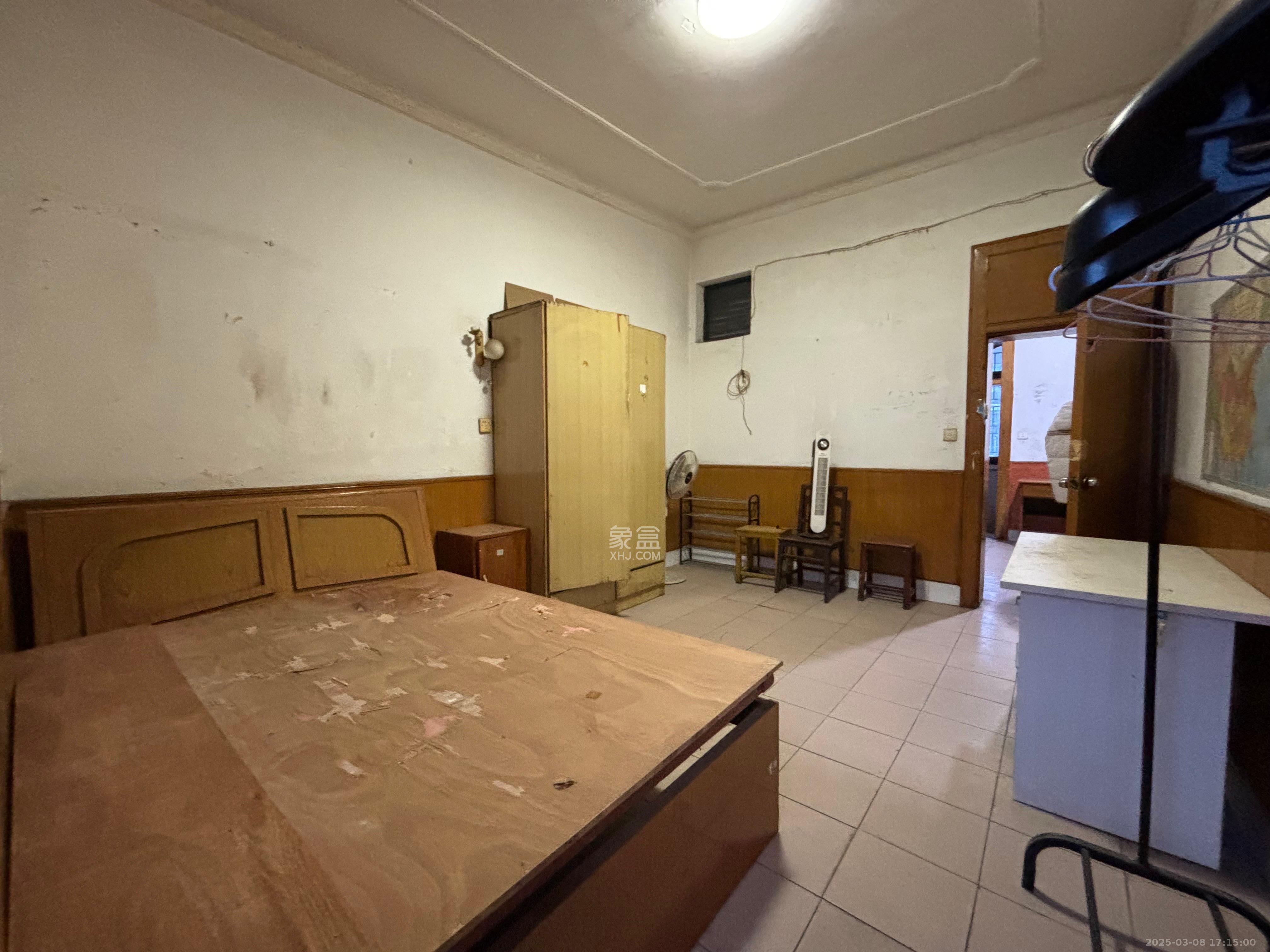 都正街散盘 2室1厅1卫 1600.0元/月 都正街散盘 2室1厅1卫 1600.0元/月室内图