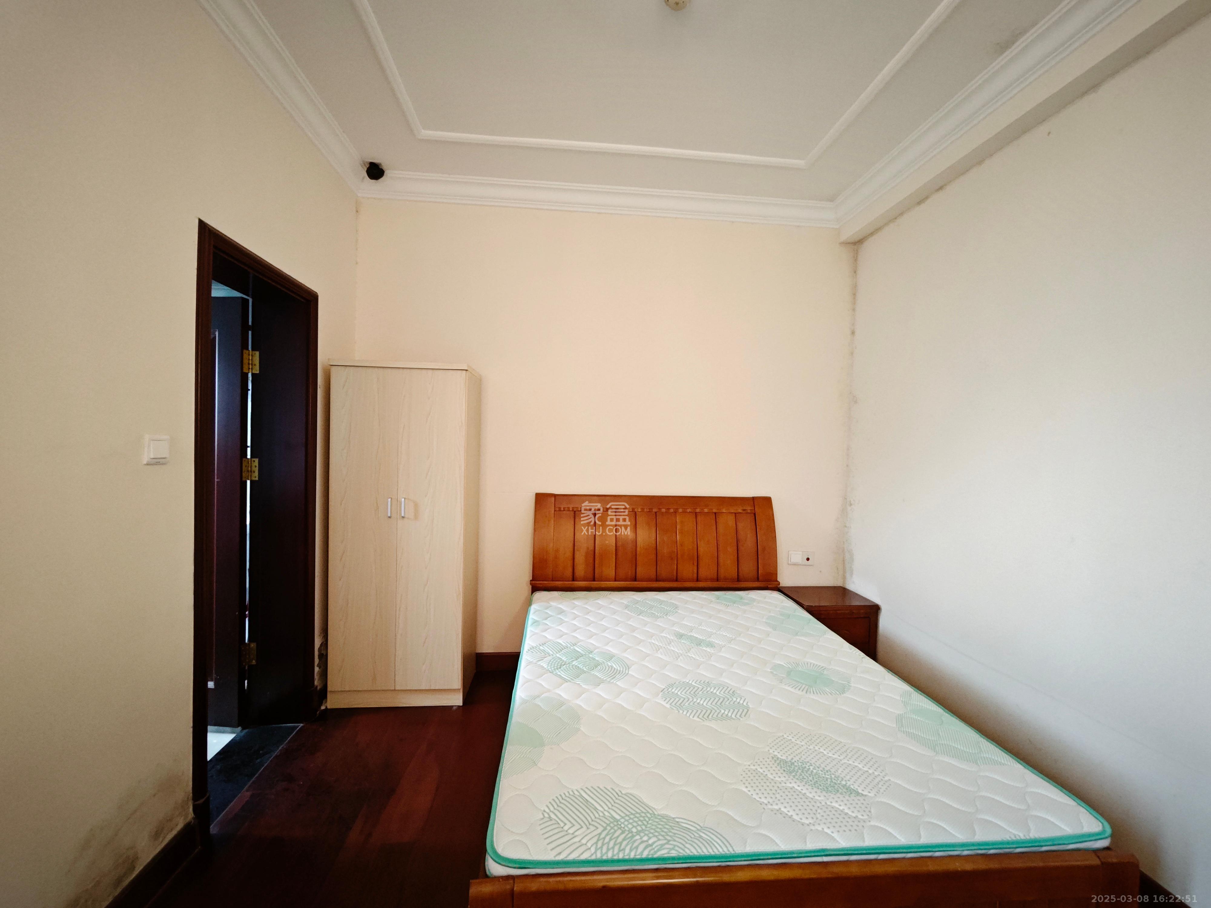 恒大御景半岛湘江苑(恒大御景半岛一期)  1室1厅1卫    1300.0元/月 恒大御景半岛湘江苑(恒大御景半岛一期)  1室1厅1卫    1300.0元/月室内图