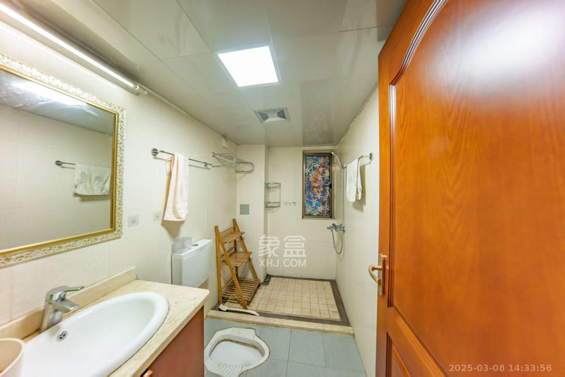 江山帝景雅典  3室2厅1卫   2600.00元/月室内图