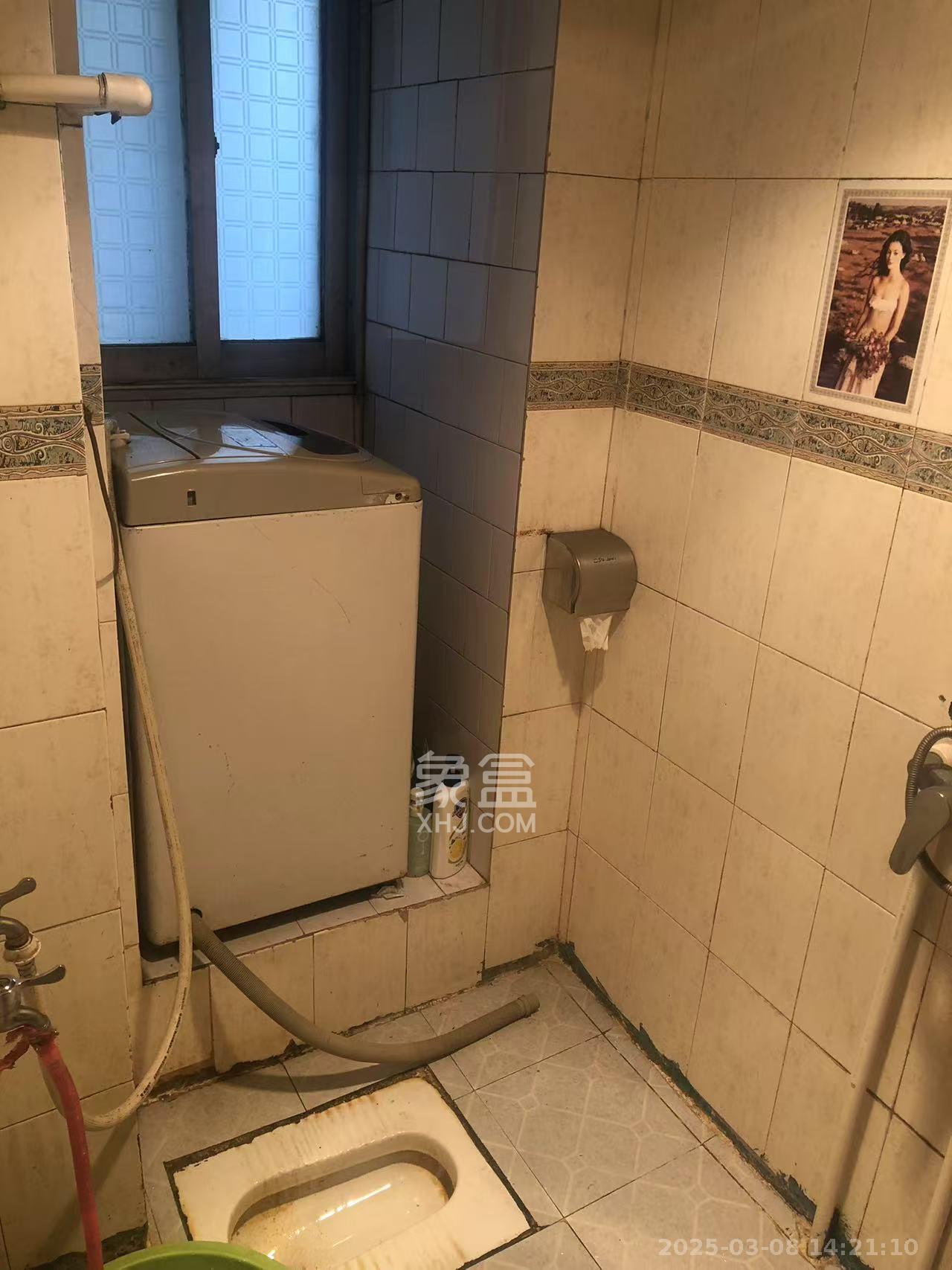 茶园坡社区(原王家冲社区)  2室1厅1卫    1400.0元/月 茶园坡社区(原王家冲社区)  2室1厅1卫    1400.0元/月室内图