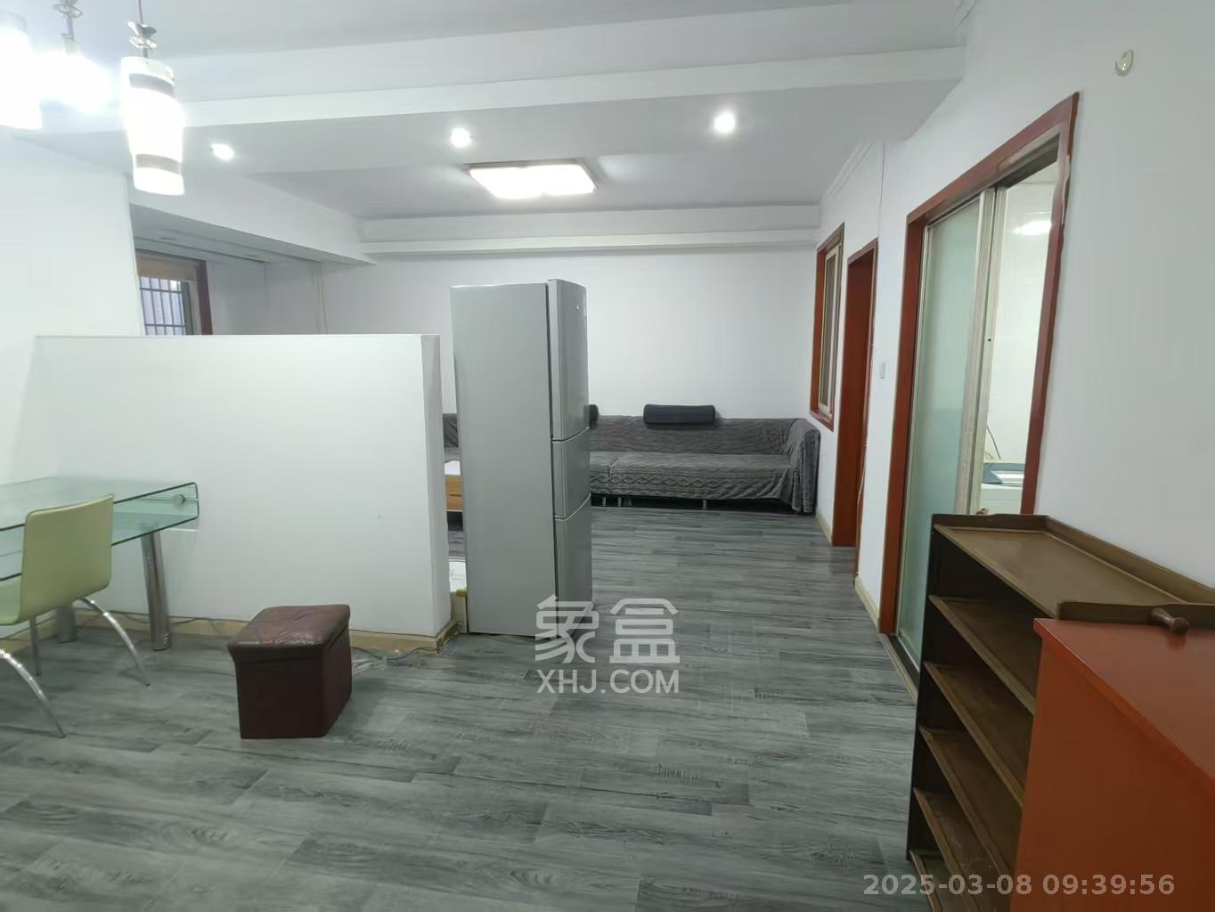 建鸿达现代公寓  2室2厅1卫   2400.00元/月室内图