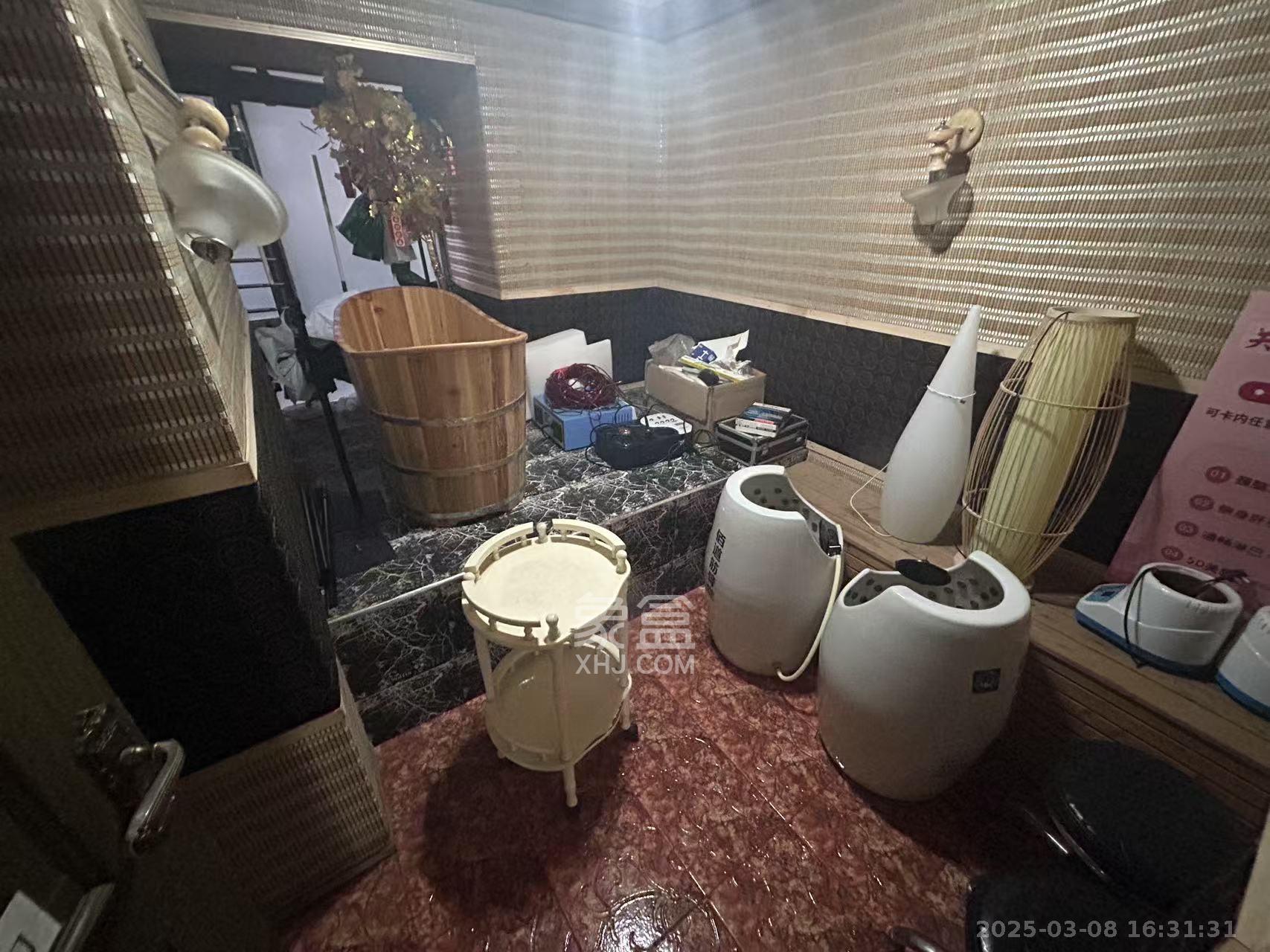 上海城小区 3室2厅2卫 3500.0元/月 上海城小区 3室2厅2卫 3500.0元/月室内图