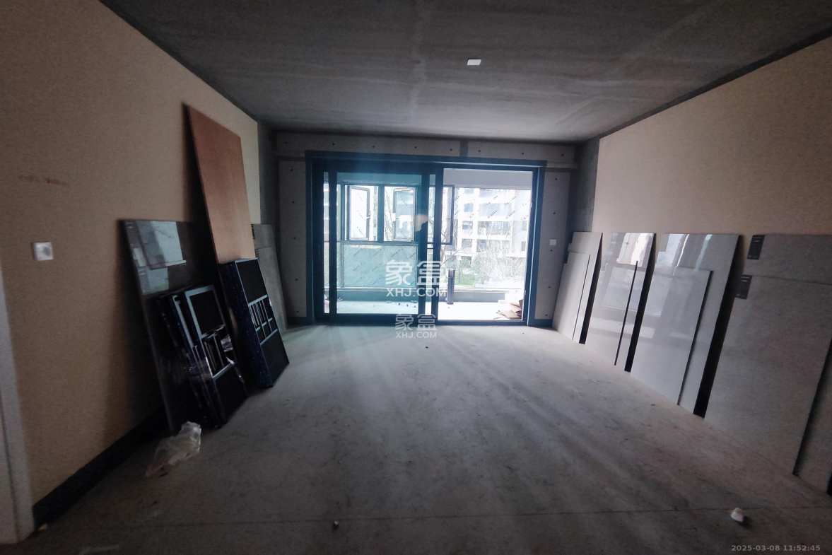 长沙润府A区 4室2厅1卫 2800.0元/月 长沙润府A区 4室2厅1卫 2800.0元/月室内图