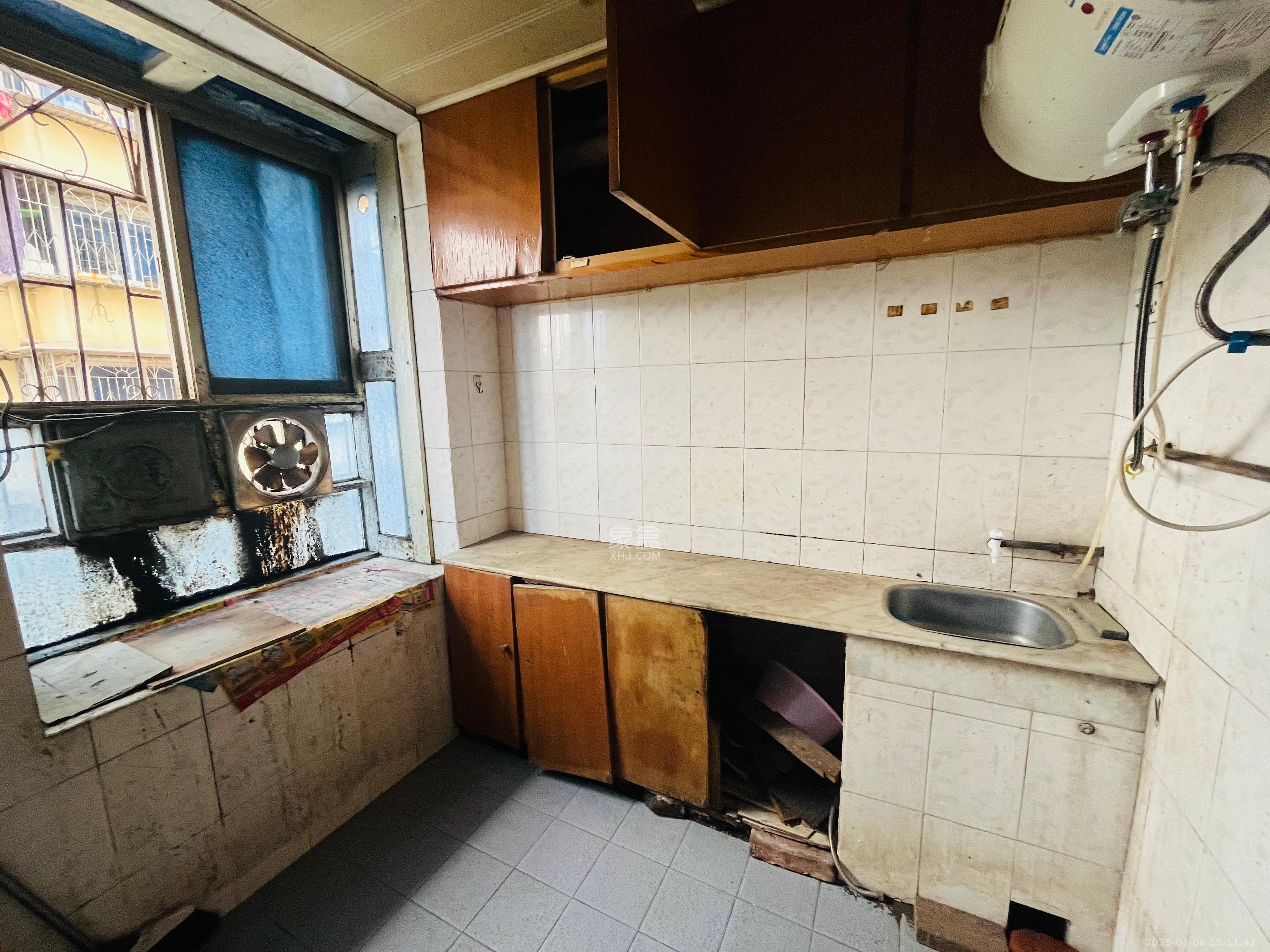 南大桥安居城(百姓市场) 3室2厅1卫 1600.0元/月 南大桥安居城(百姓市场) 3室2厅1卫 1600.0元/月室内图