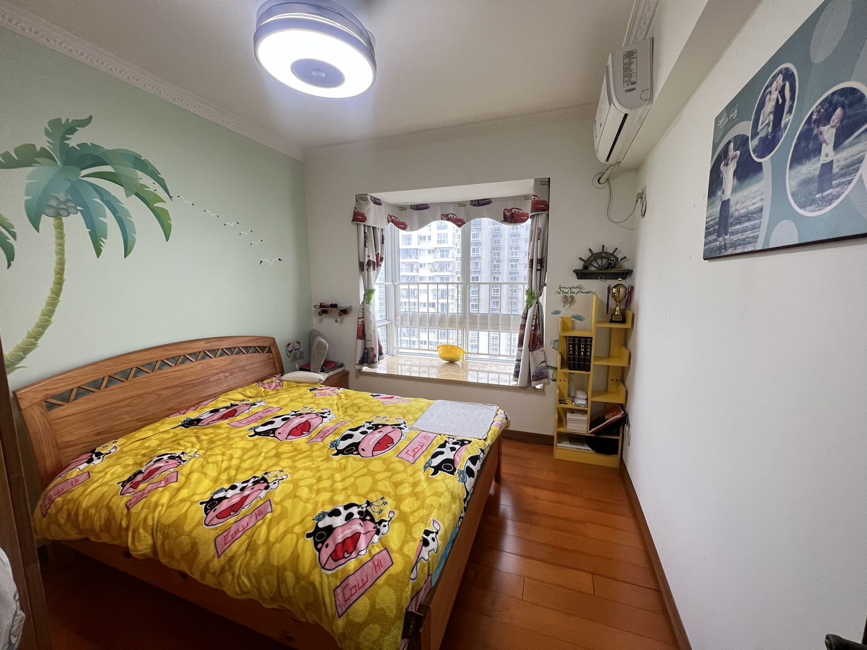 正业广场  3室2厅1卫    208.0万 正业广场  3室2厅1卫    208.0万室内图