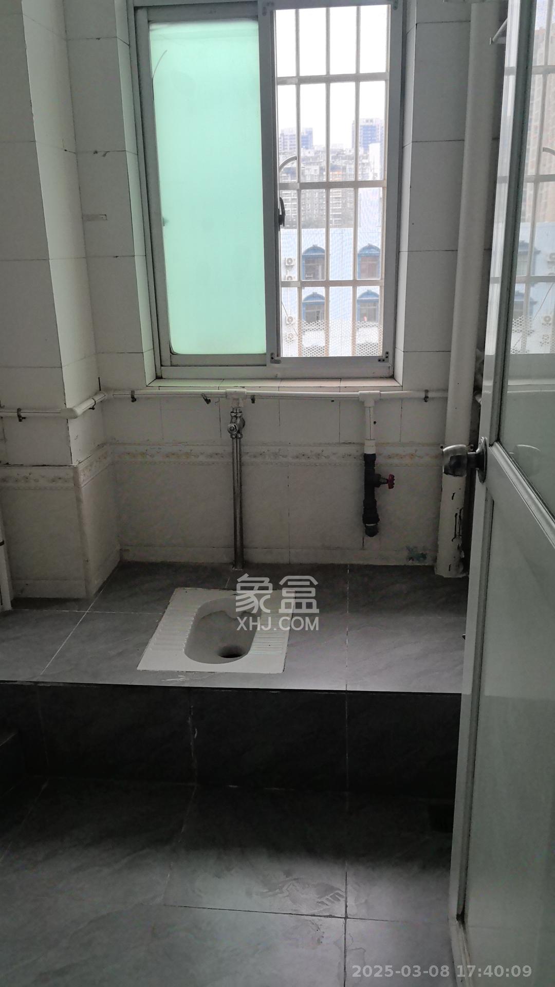 银杏家园 3室2厅1卫 1500.0元/月 银杏家园 3室2厅1卫 1500.0元/月室内图