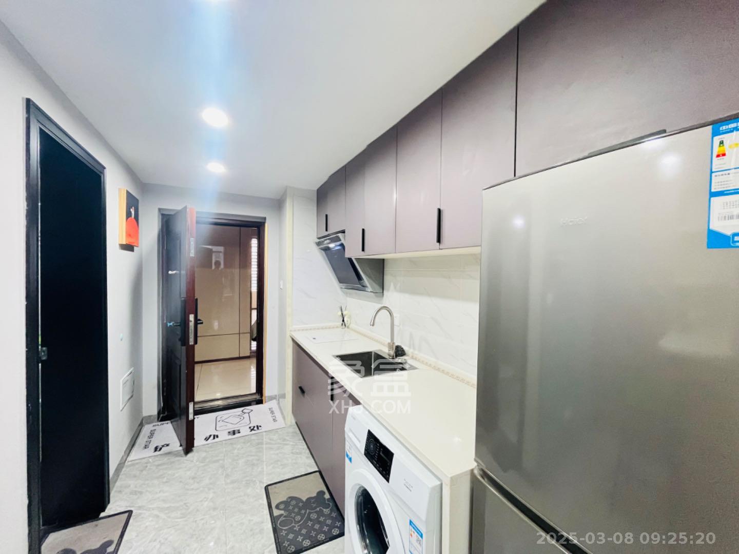建发中央公园（建发美地）  1室0厅0卫   2300.00元/月室内图