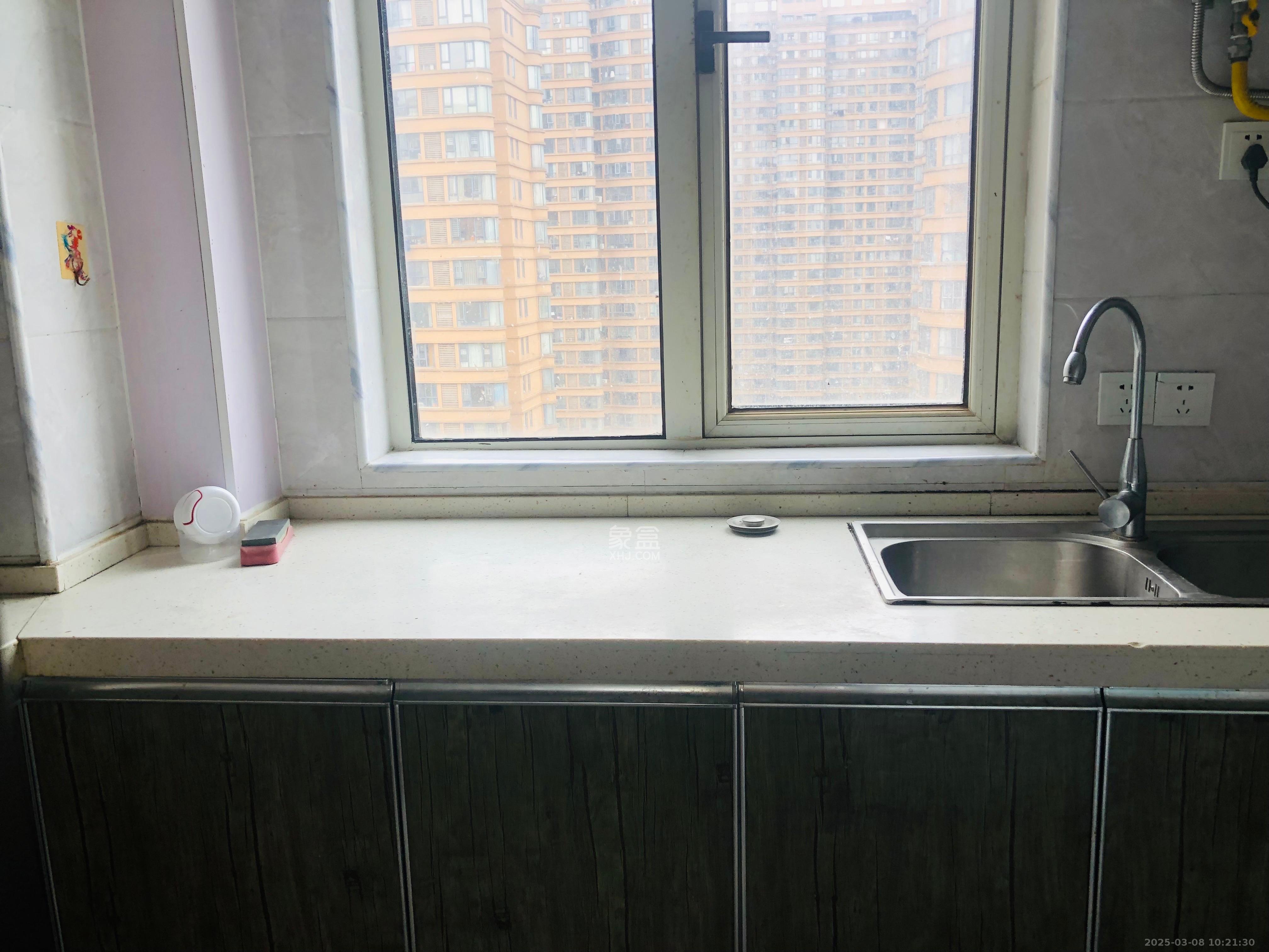 五矿万境水岸一期(万境水岸嘉苑) 4室2厅2卫 3000.0元/月 五矿万境水岸一期(万境水岸嘉苑) 4室2厅2卫 3000.0元/月室内图