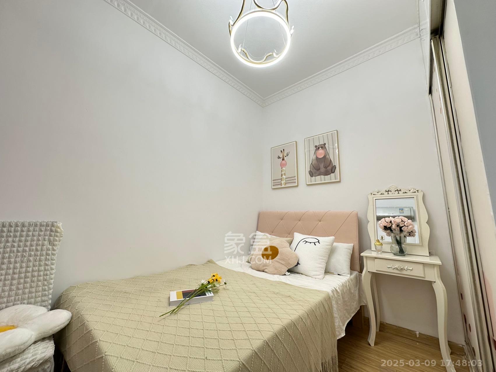 融圣国际 1室1厅1卫 3280.0元/月 融圣国际 1室1厅1卫 3280.0元/月室内图