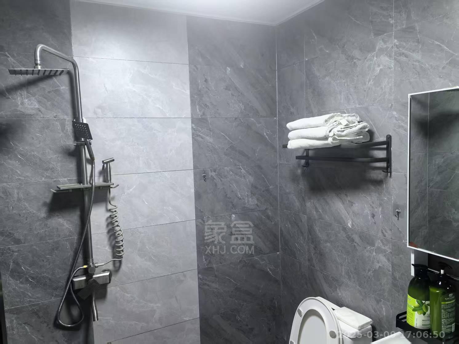 流金岁月-华晨国际 1室1厅1卫 1700.0元/月 流金岁月-华晨国际 1室1厅1卫 1700.0元/月室内图