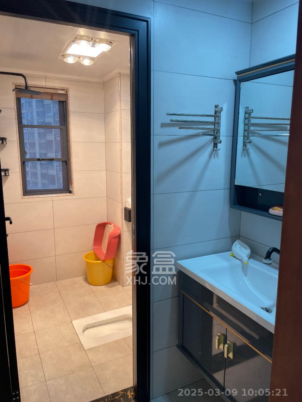 中建嘉和城  4室2厅2卫   3300.00元/月室内图
