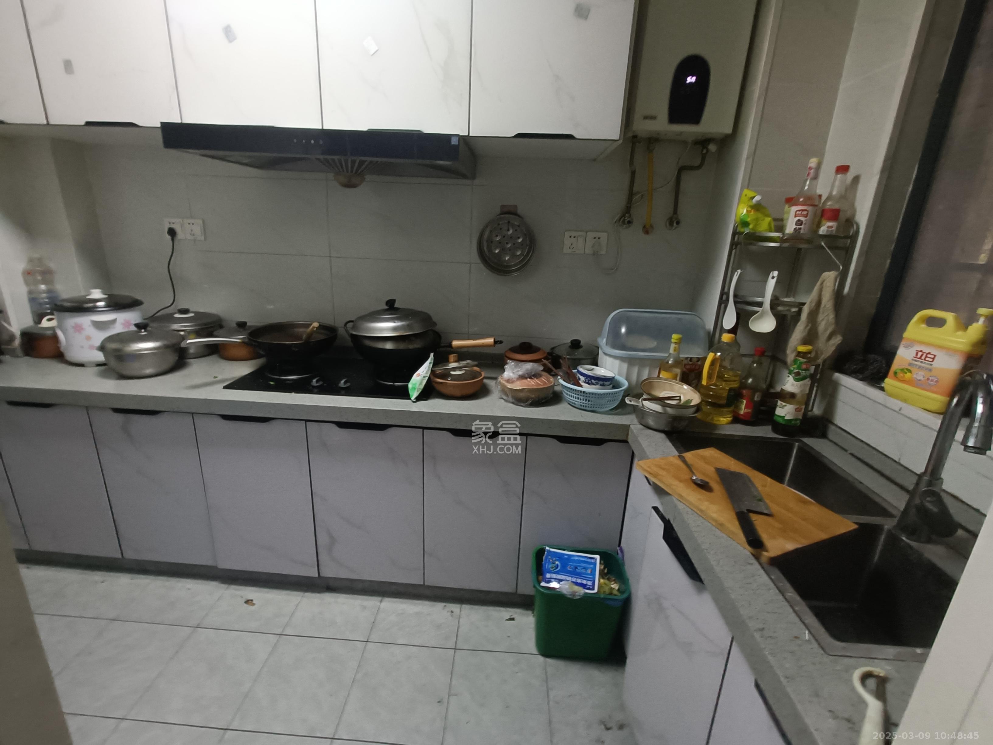 嘉顺苑  3室2厅1卫   3500.00元/月室内图