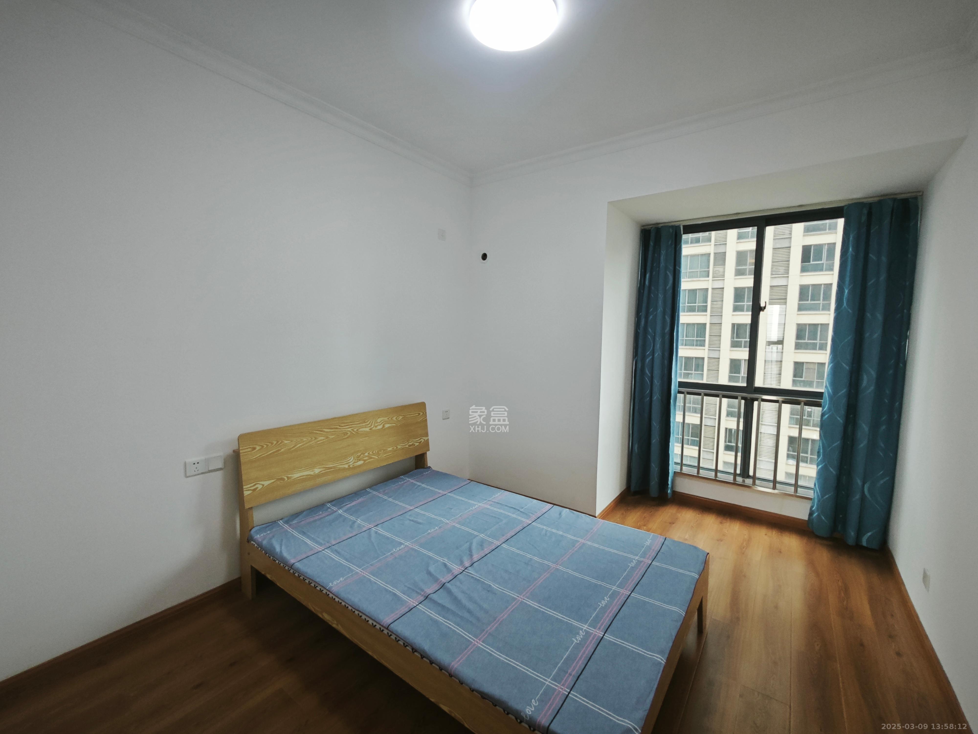 碧桂园南城首府(东宸林海) 4室2厅2卫 2300.0元/月 碧桂园南城首府(东宸林海) 4室2厅2卫 2300.0元/月室内图