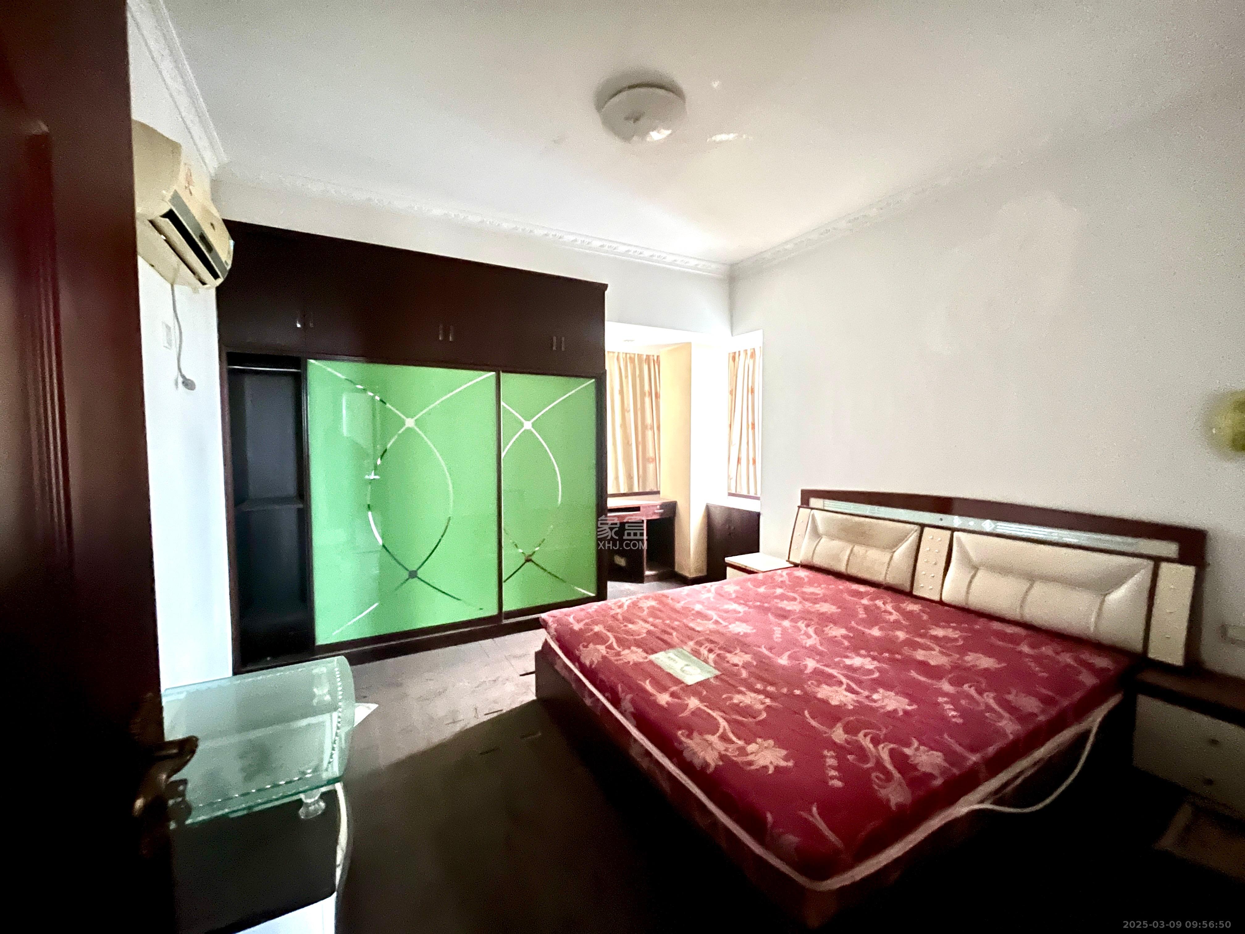 圣力华苑 3室2厅2卫 1300.0元/月 圣力华苑 3室2厅2卫 1300.0元/月室内图